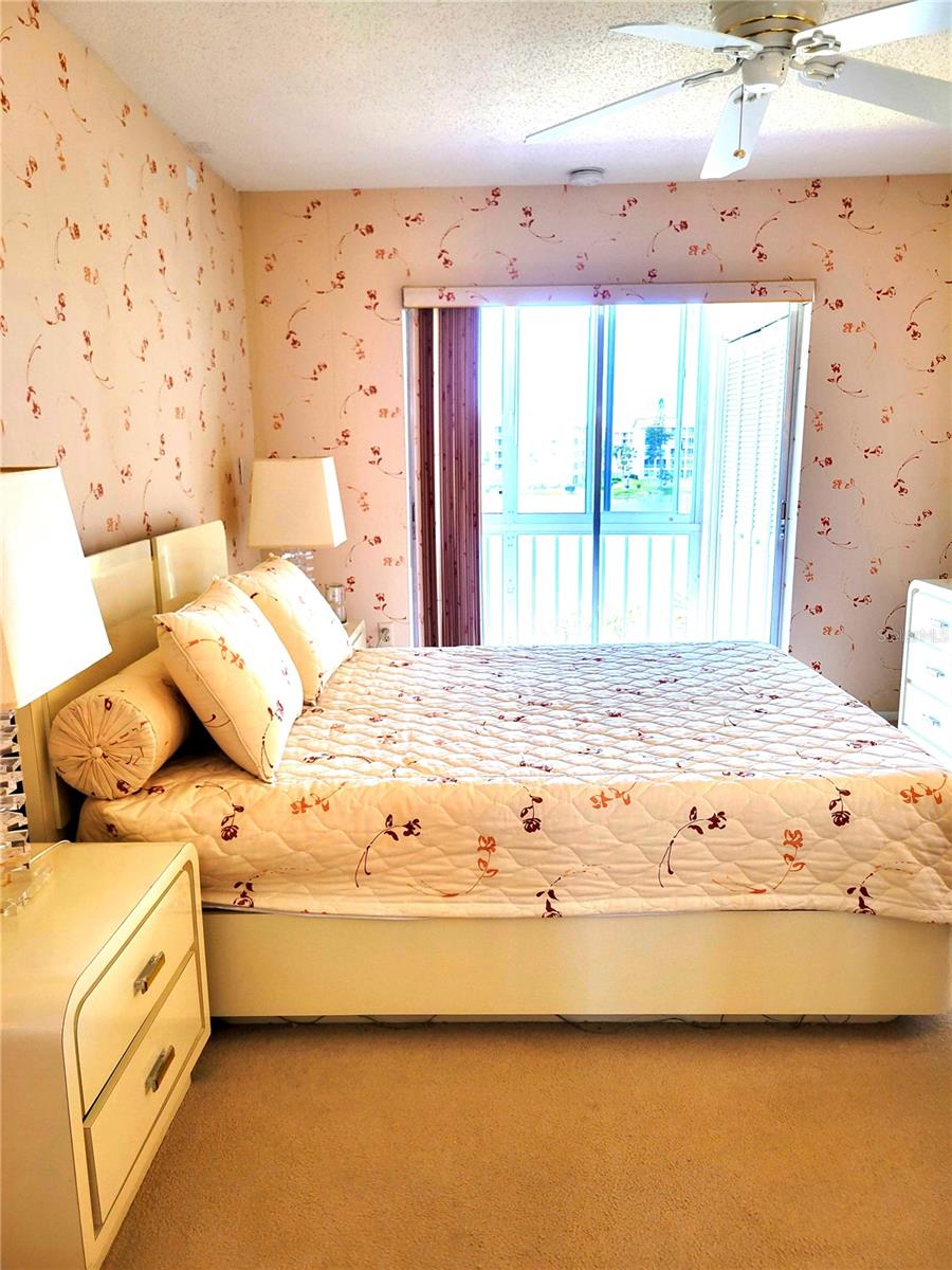 3454 LAKE BAYSHORE DR #420 BLDG P, BRADENTON, FL, 34205