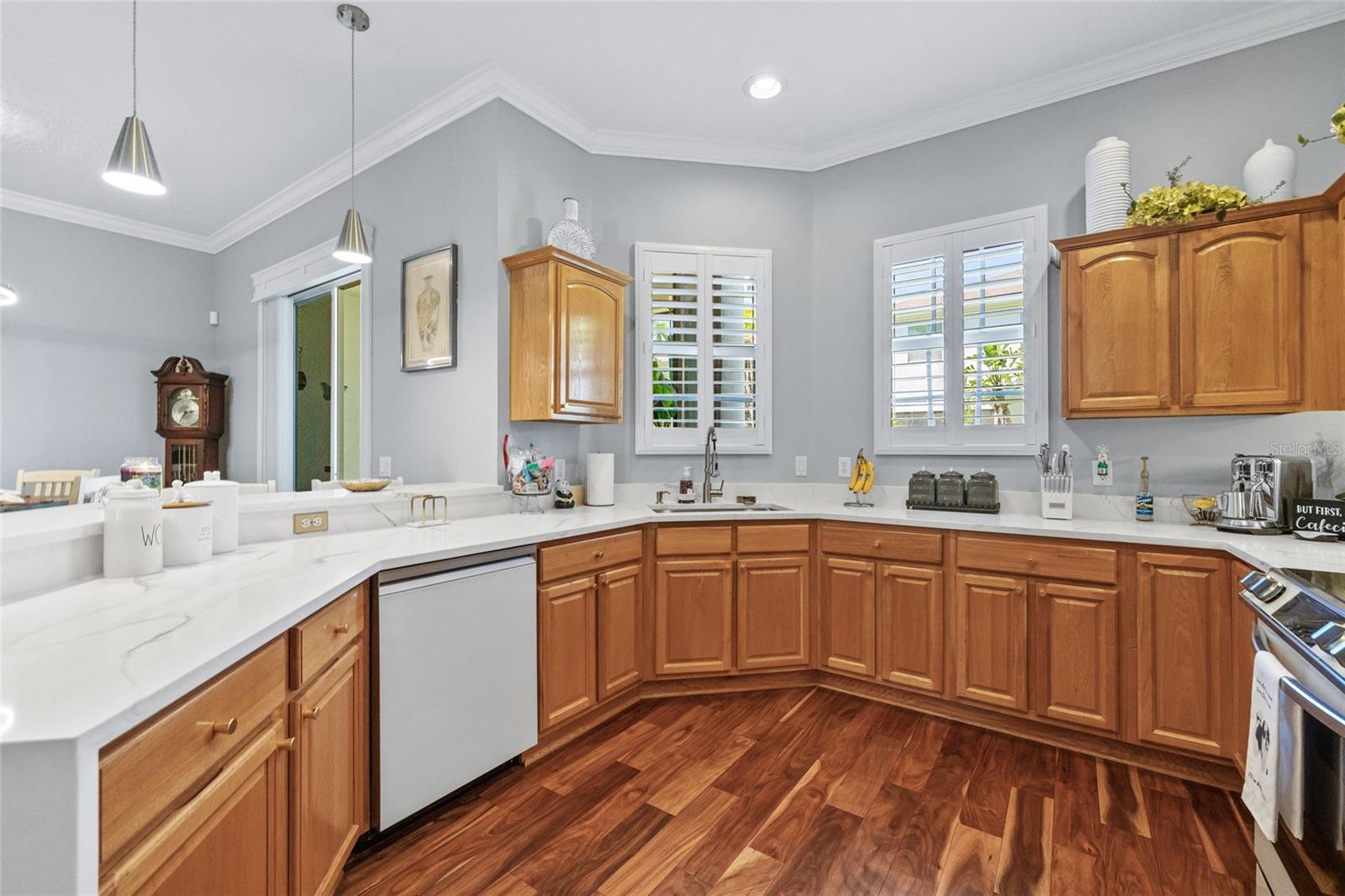 8408 COSTA DEL SOL CT, TEMPLE TERRACE, FL, 33637