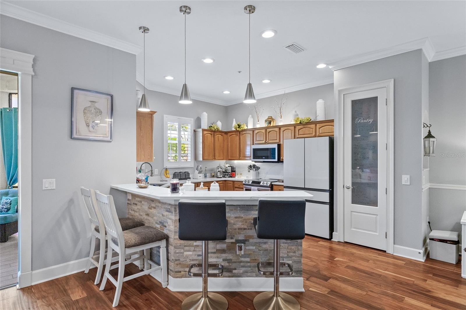 8408 COSTA DEL SOL CT, TEMPLE TERRACE, FL, 33637