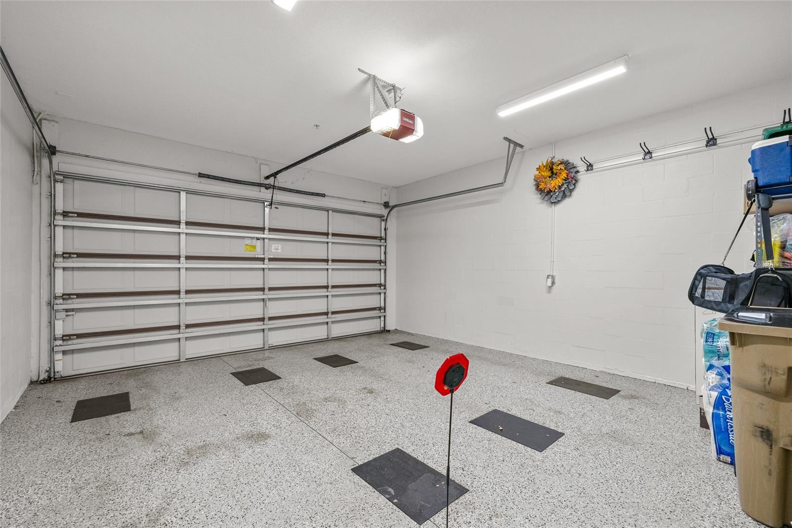 8408 COSTA DEL SOL CT, TEMPLE TERRACE, FL, 33637