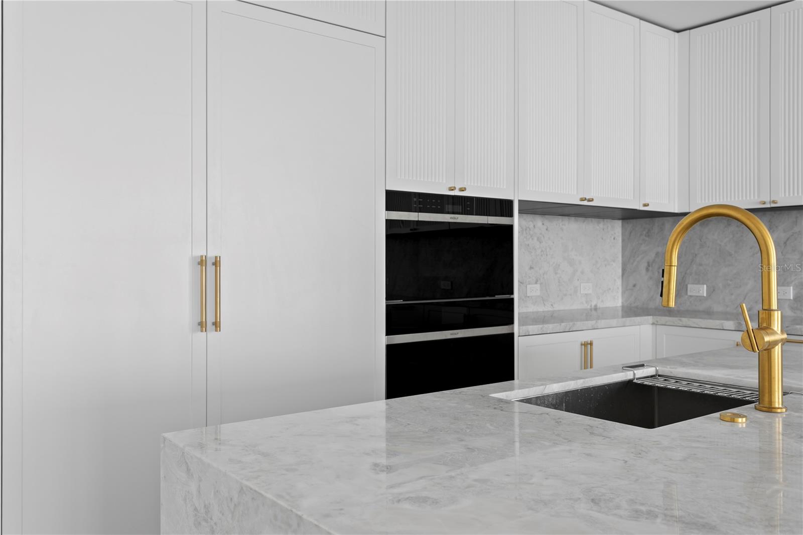 TB8372738 Property Photo