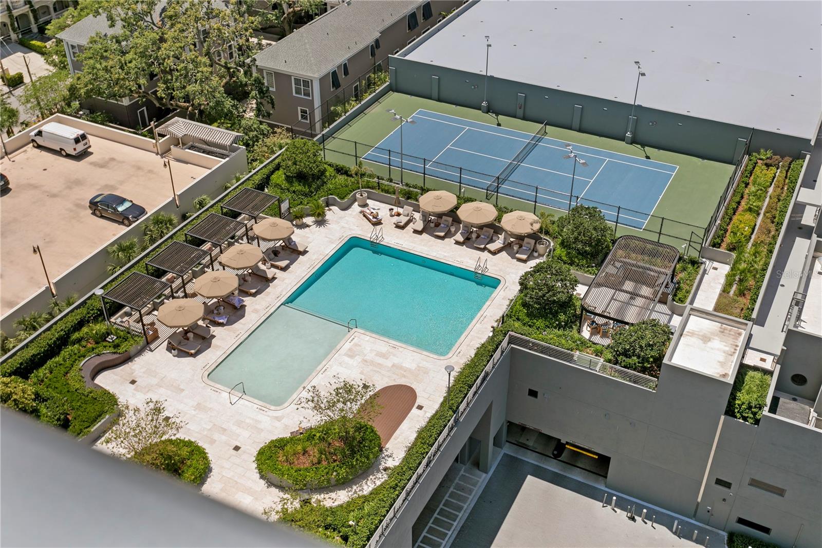 TB8372738 Property Photo