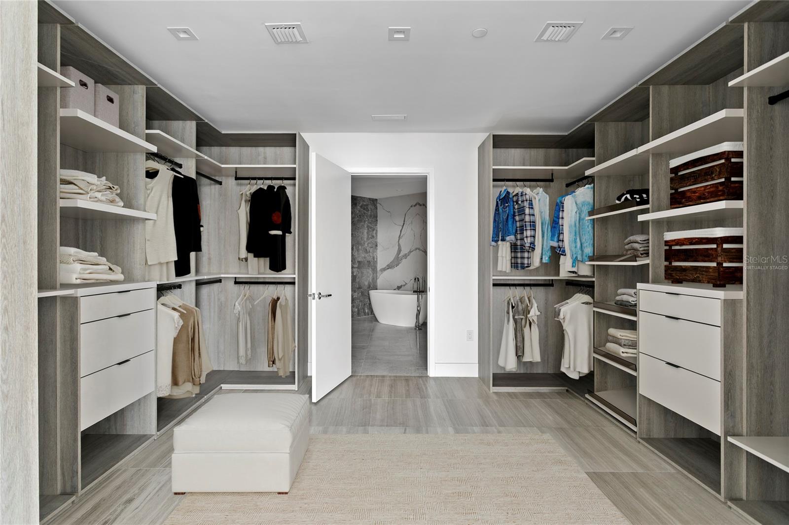 TB8372738 Property Photo