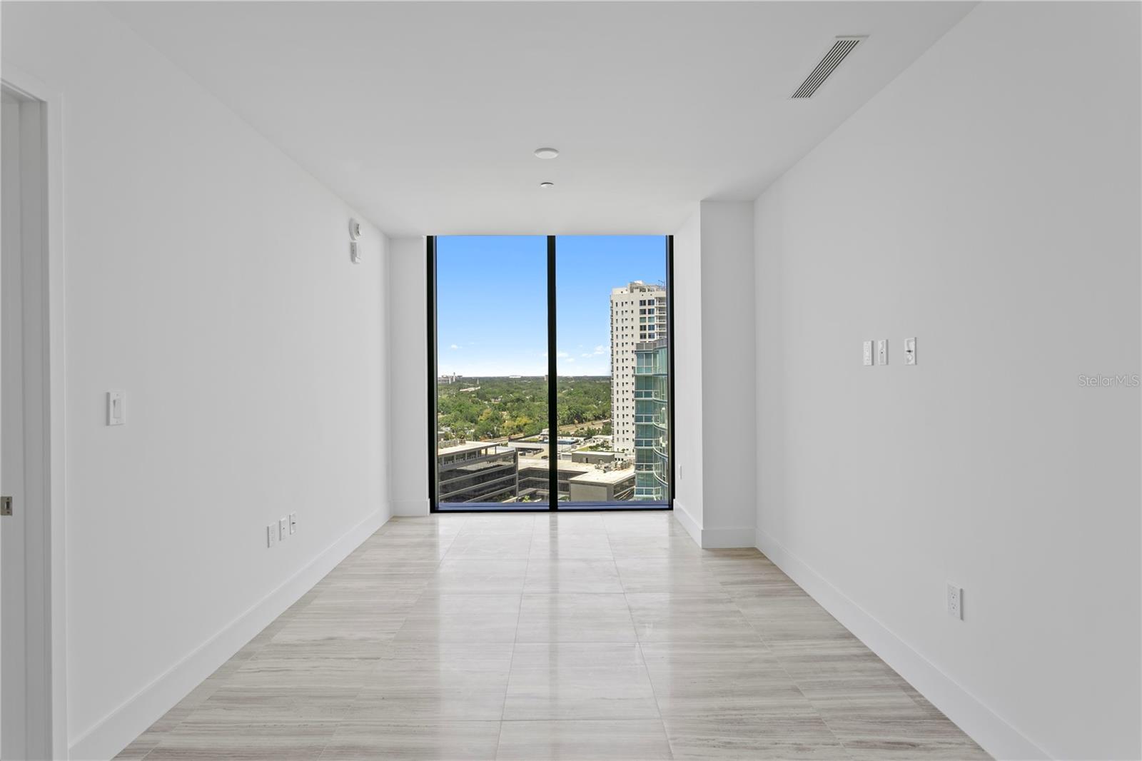 TB8372738 Property Photo