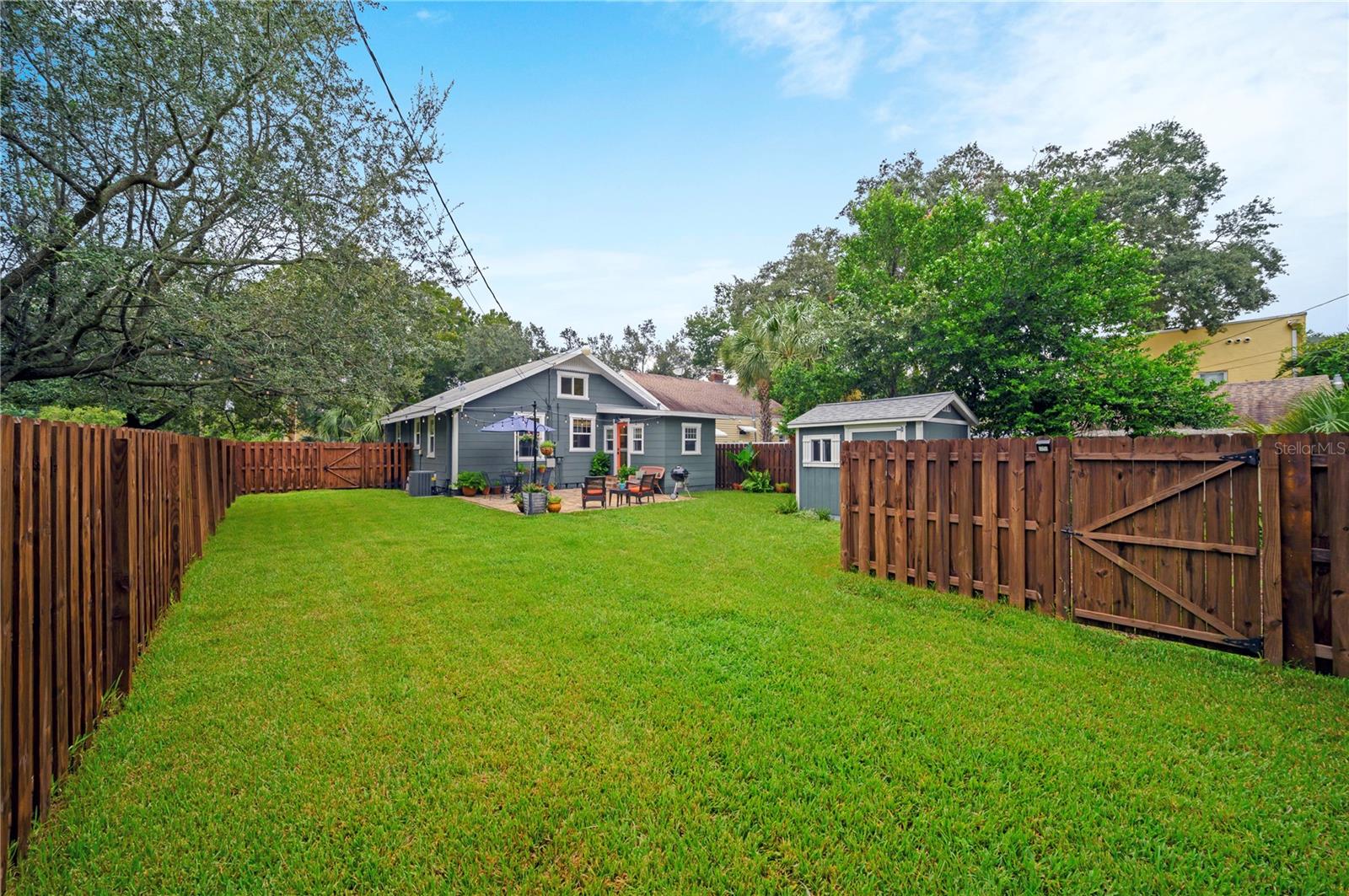 938 16TH AVE N, ST PETERSBURG, FL, 33704