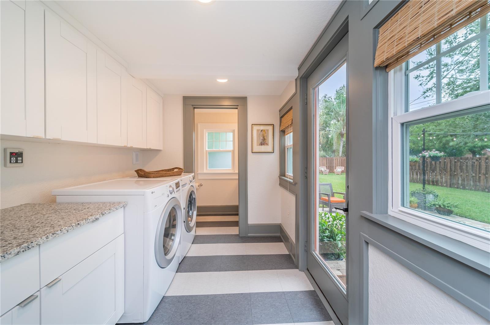 938 16TH AVE N, ST PETERSBURG, FL, 33704