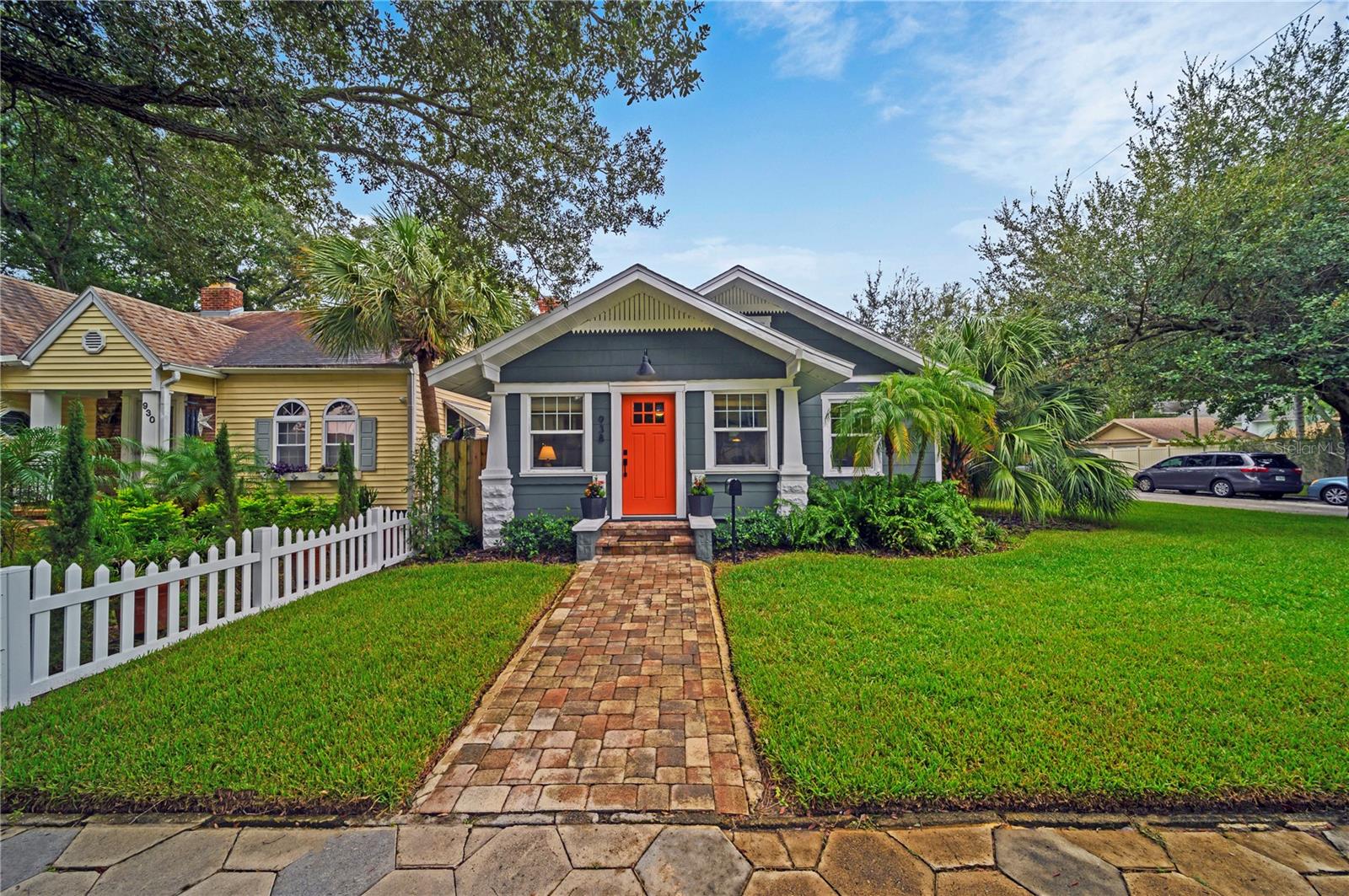 938 16TH AVE N, ST PETERSBURG, FL, 33704