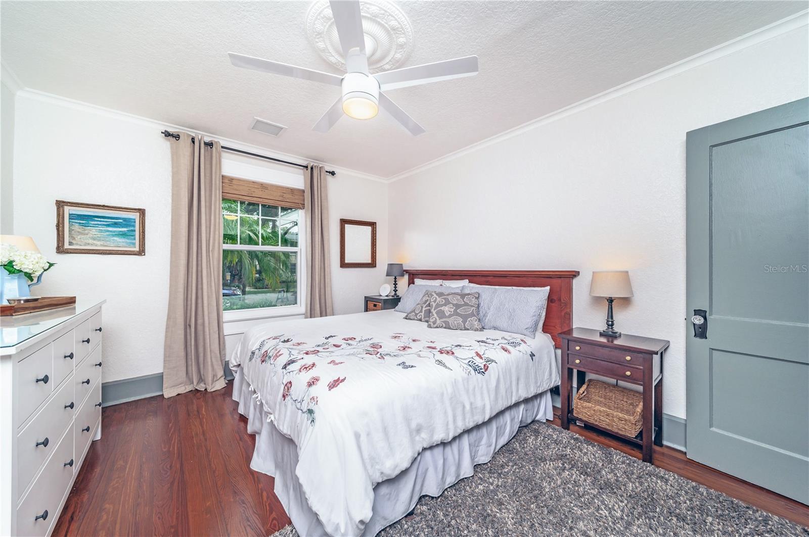 938 16TH AVE N, ST PETERSBURG, FL, 33704