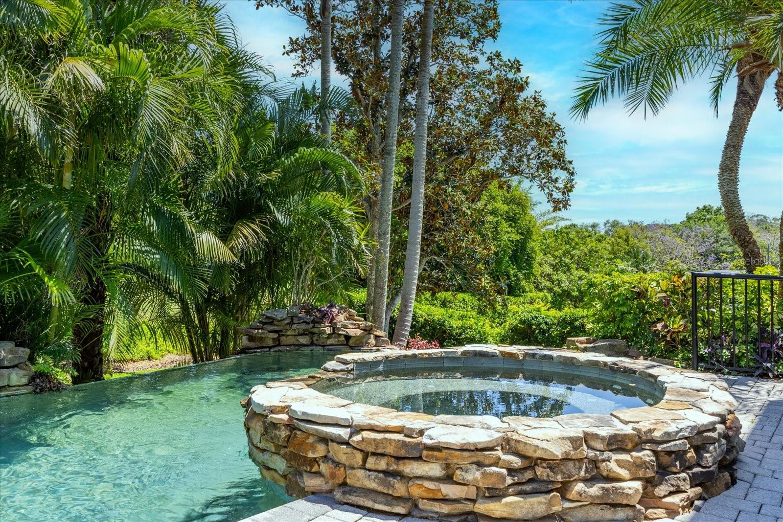 TB8372778 Property Photo