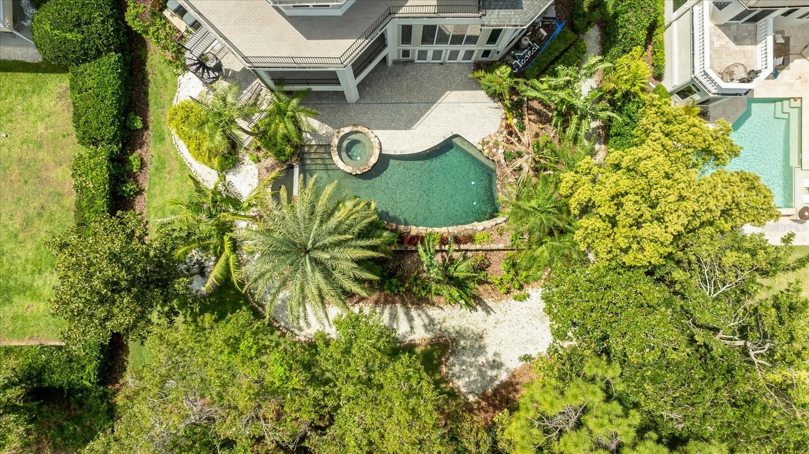 TB8372778 Property Photo