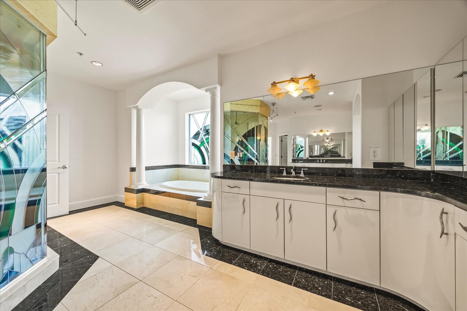 TB8372778 Property Photo