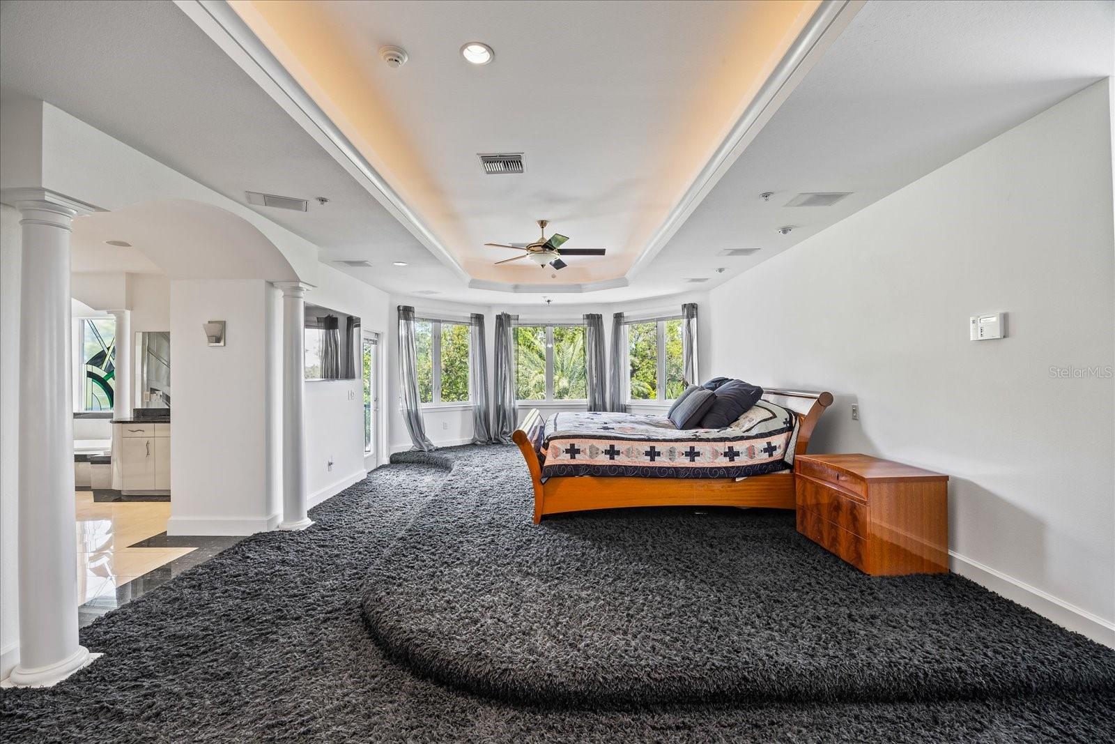 TB8372778 Property Photo