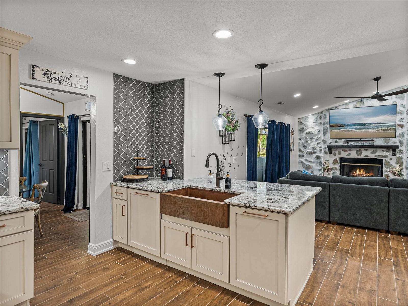 7508 W SHORT RD, PLANT CITY, FL, 33565