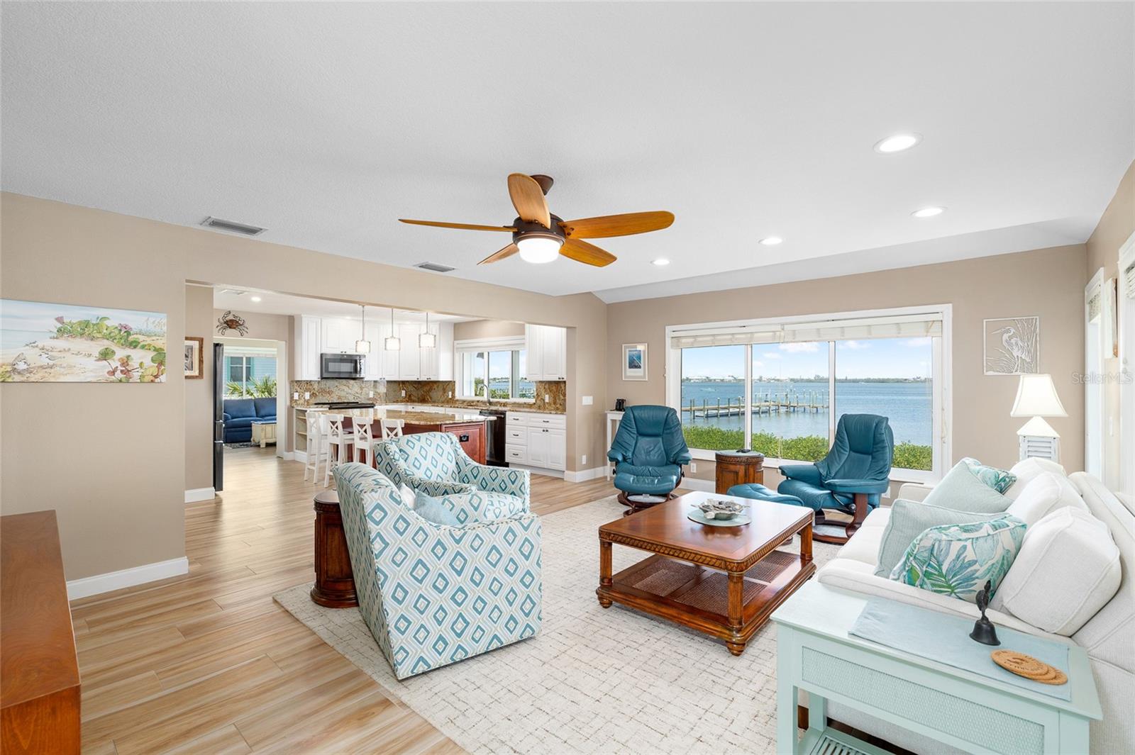 9048 WHARF AVE, PLACIDA, FL, 33946