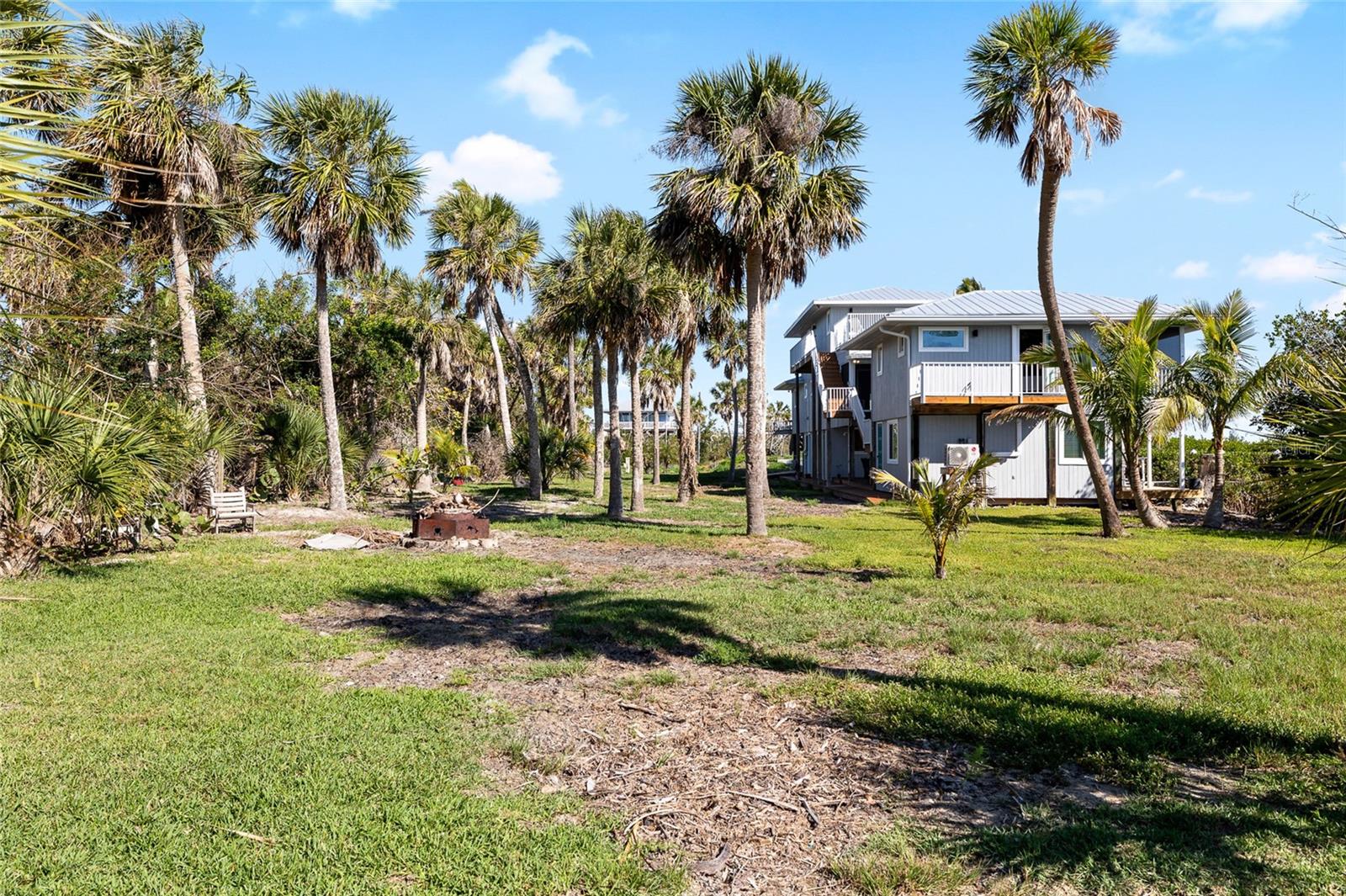 9048 WHARF AVE, PLACIDA, FL, 33946