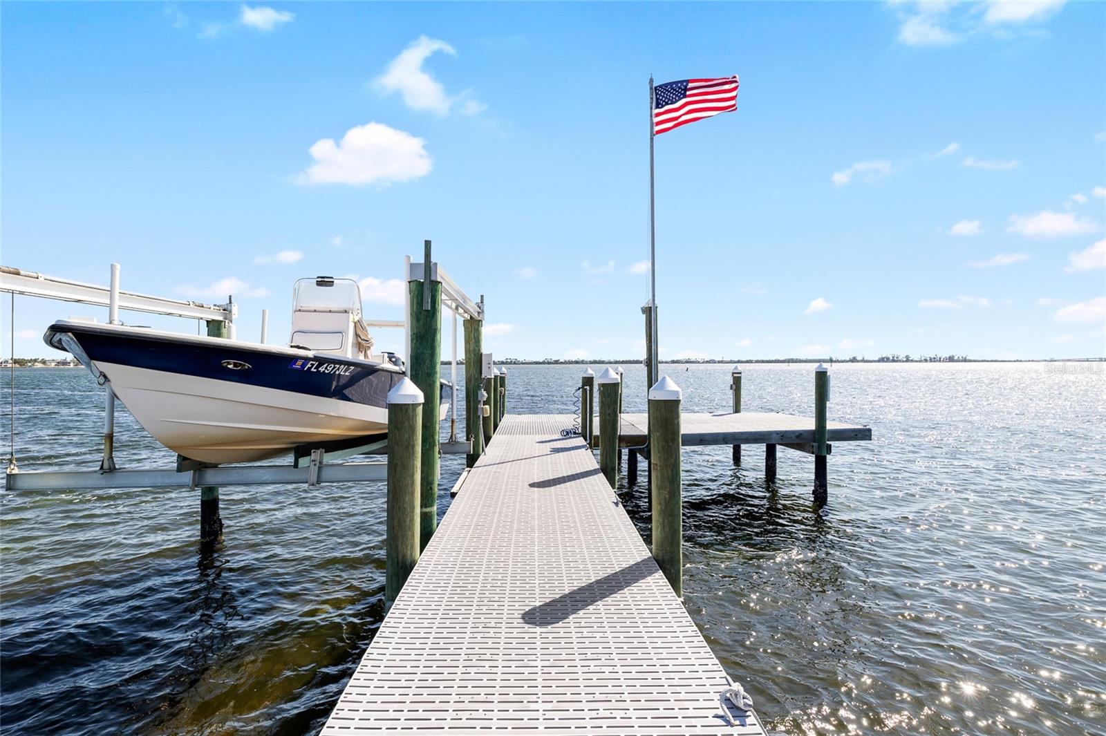 9048 WHARF AVE, PLACIDA, FL, 33946