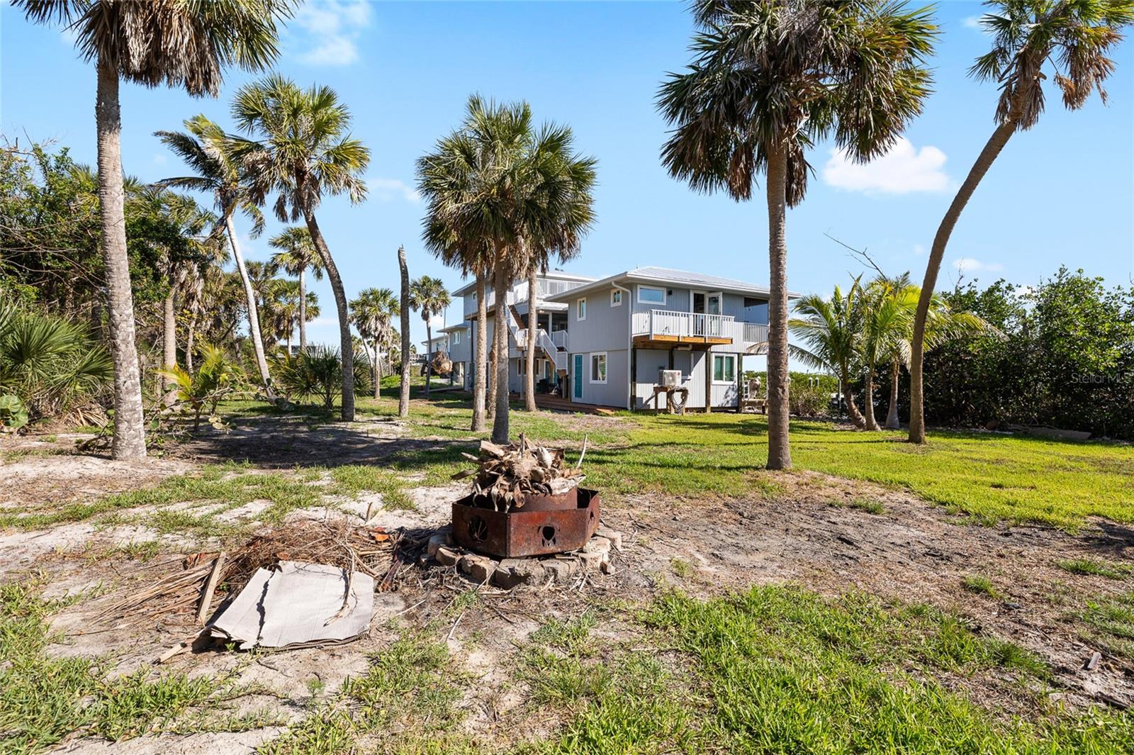 9048 WHARF AVE, PLACIDA, FL, 33946