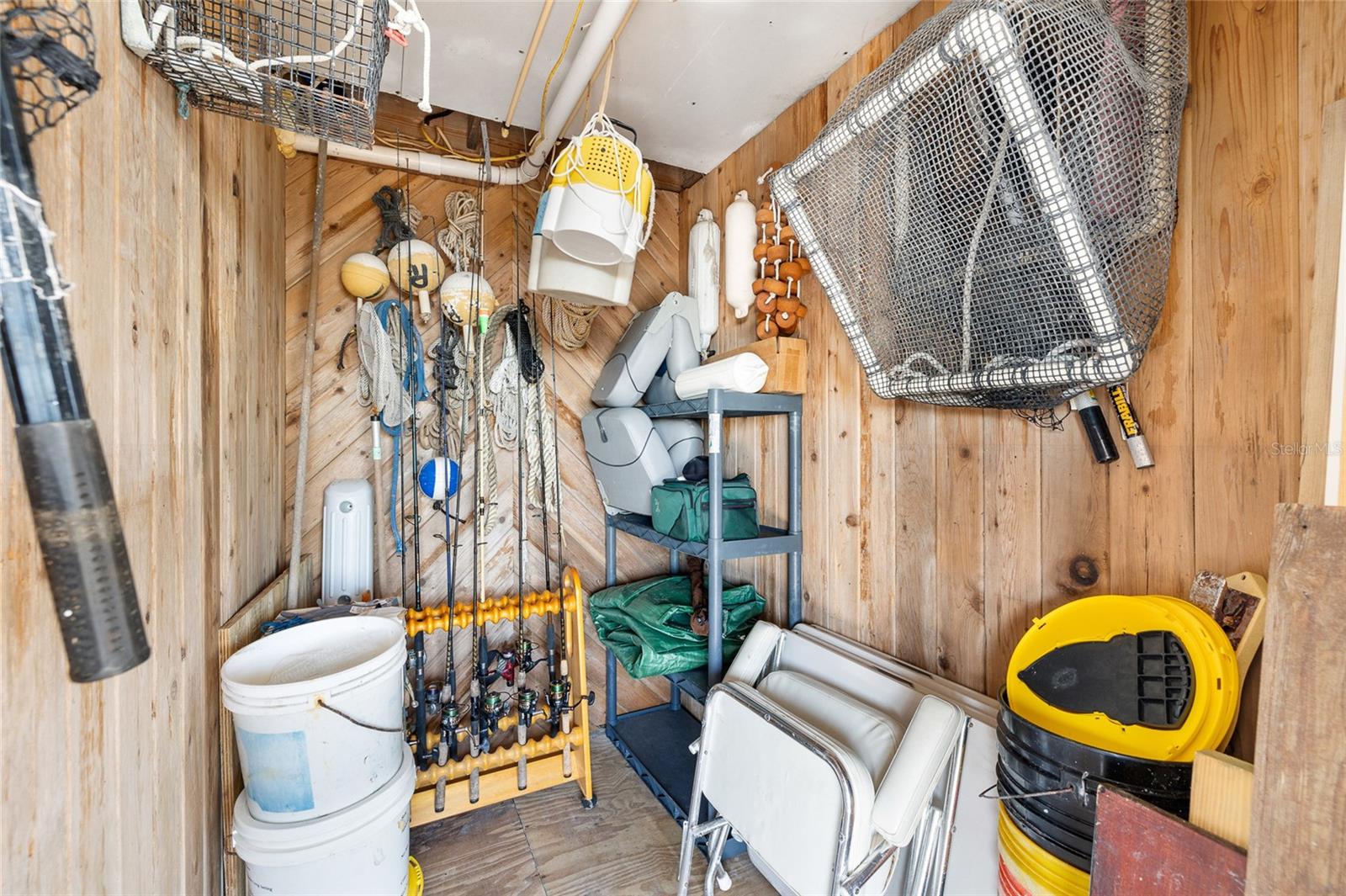 9048 WHARF AVE, PLACIDA, FL, 33946