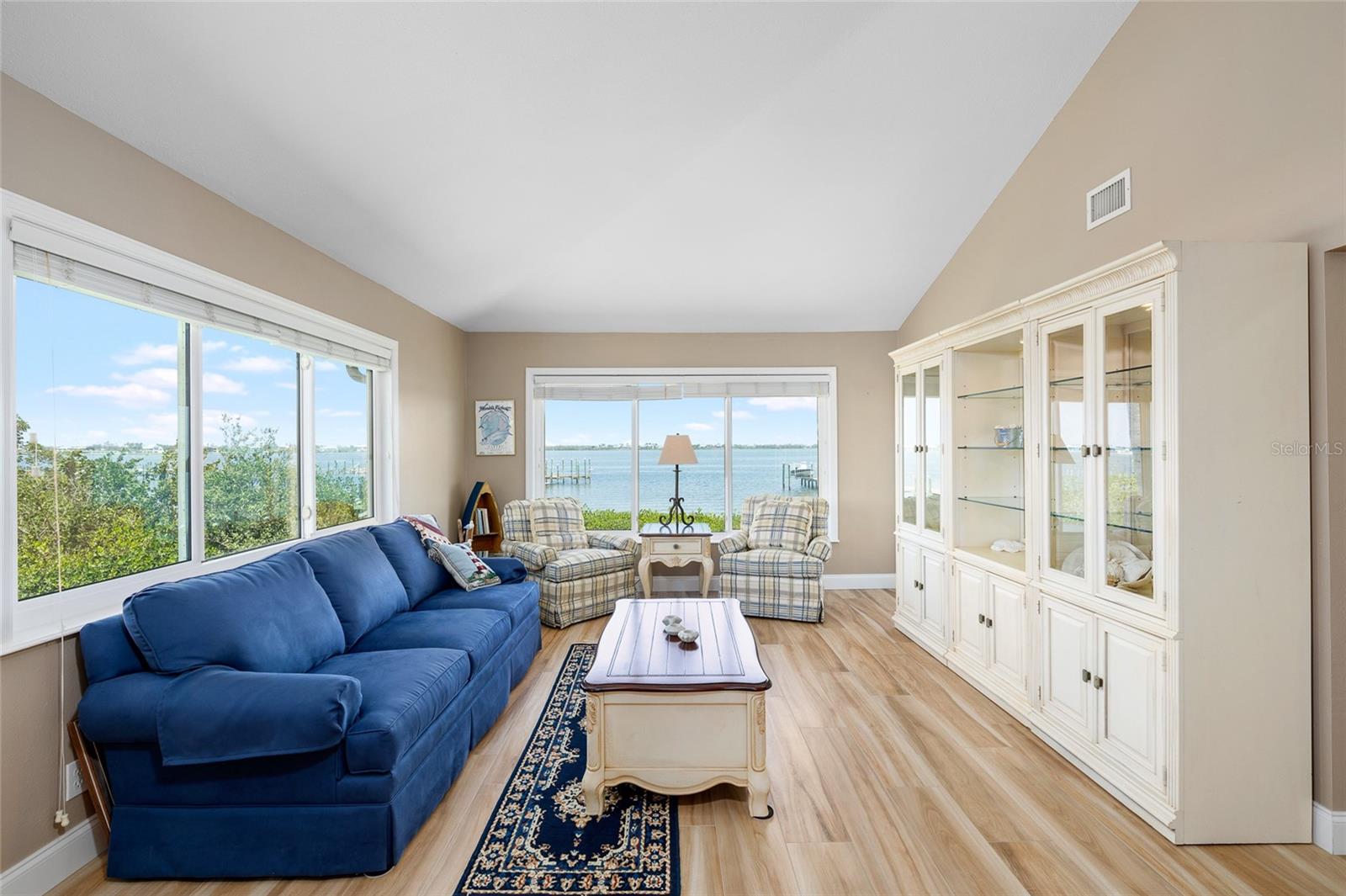 9048 WHARF AVE, PLACIDA, FL, 33946