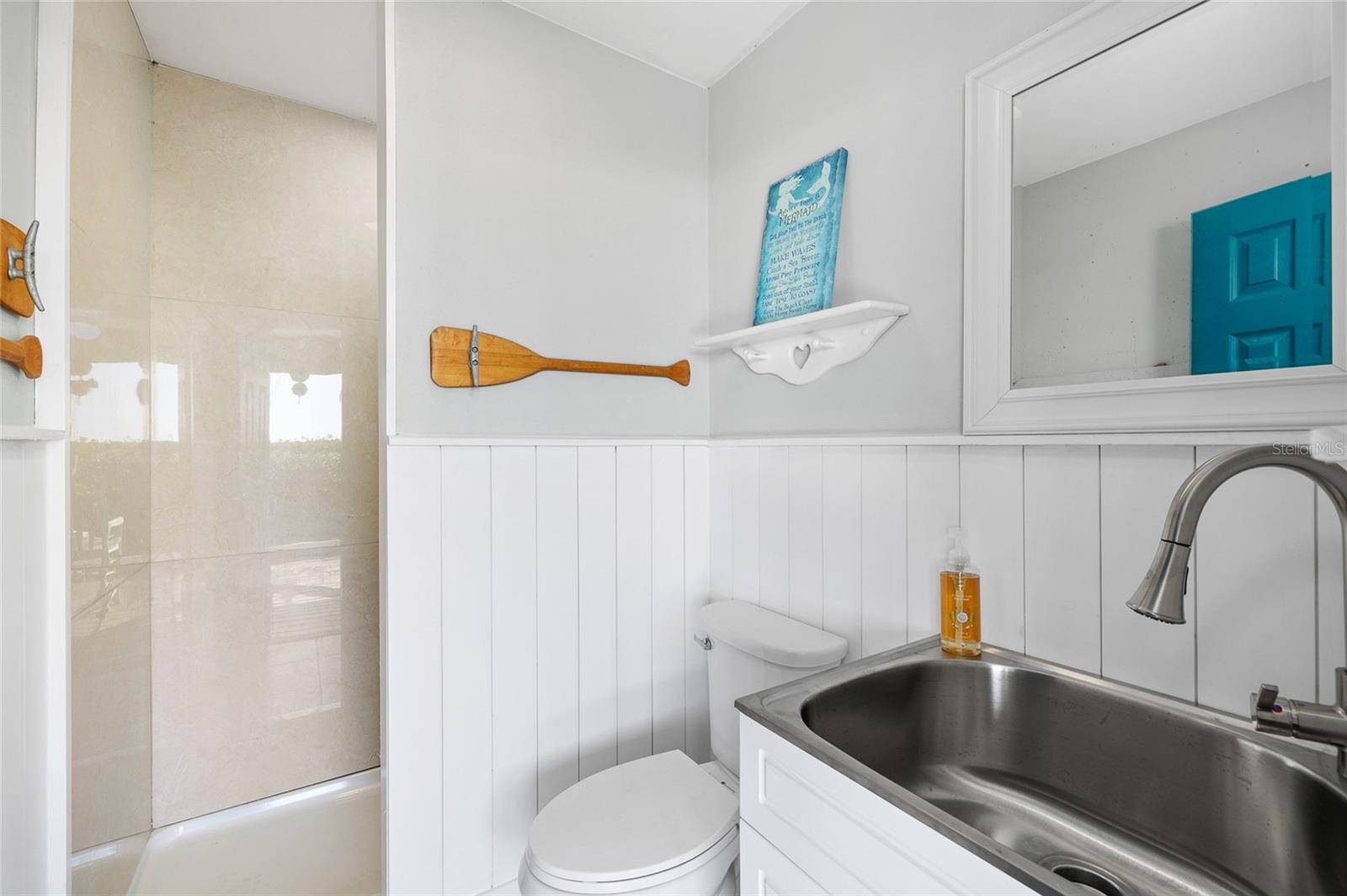 9048 WHARF AVE, PLACIDA, FL, 33946