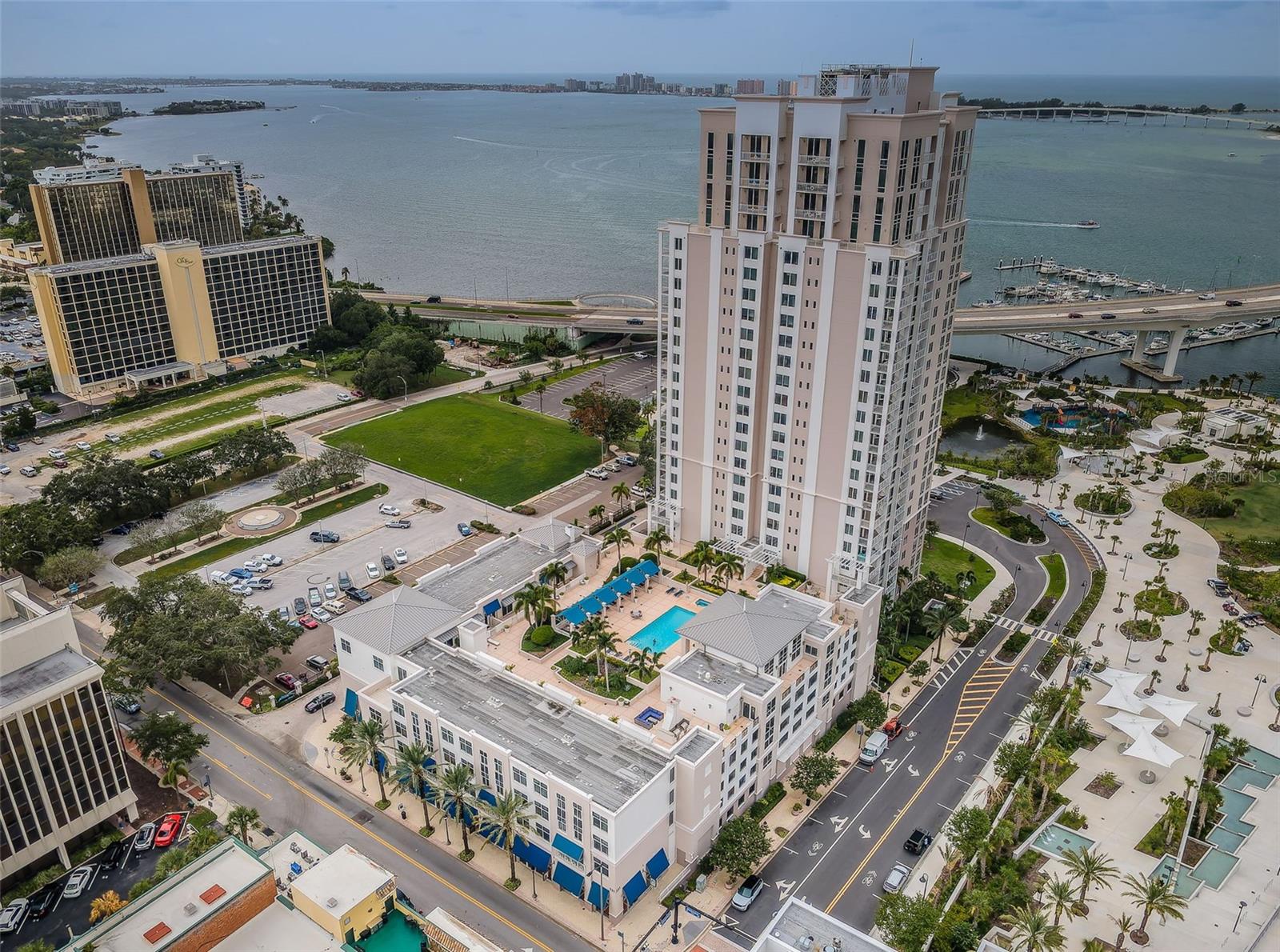 331 CLEVELAND ST #402, CLEARWATER, FL, 33755