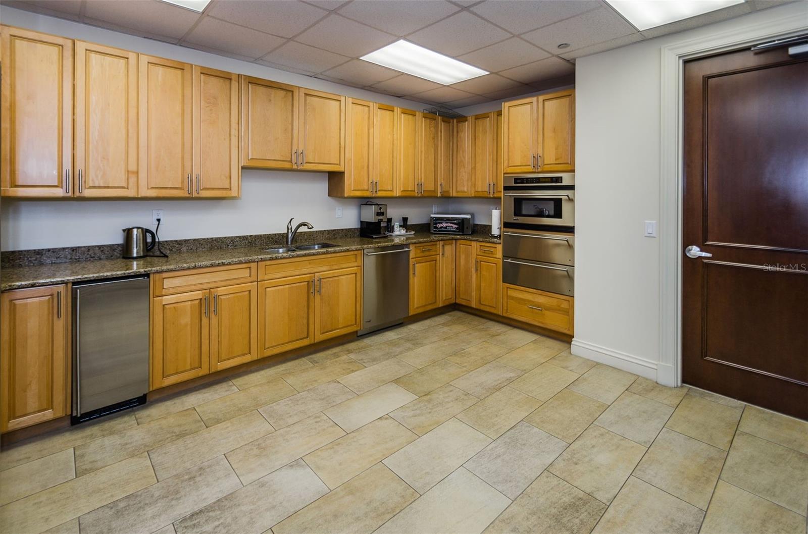 331 CLEVELAND ST #402, CLEARWATER, FL, 33755