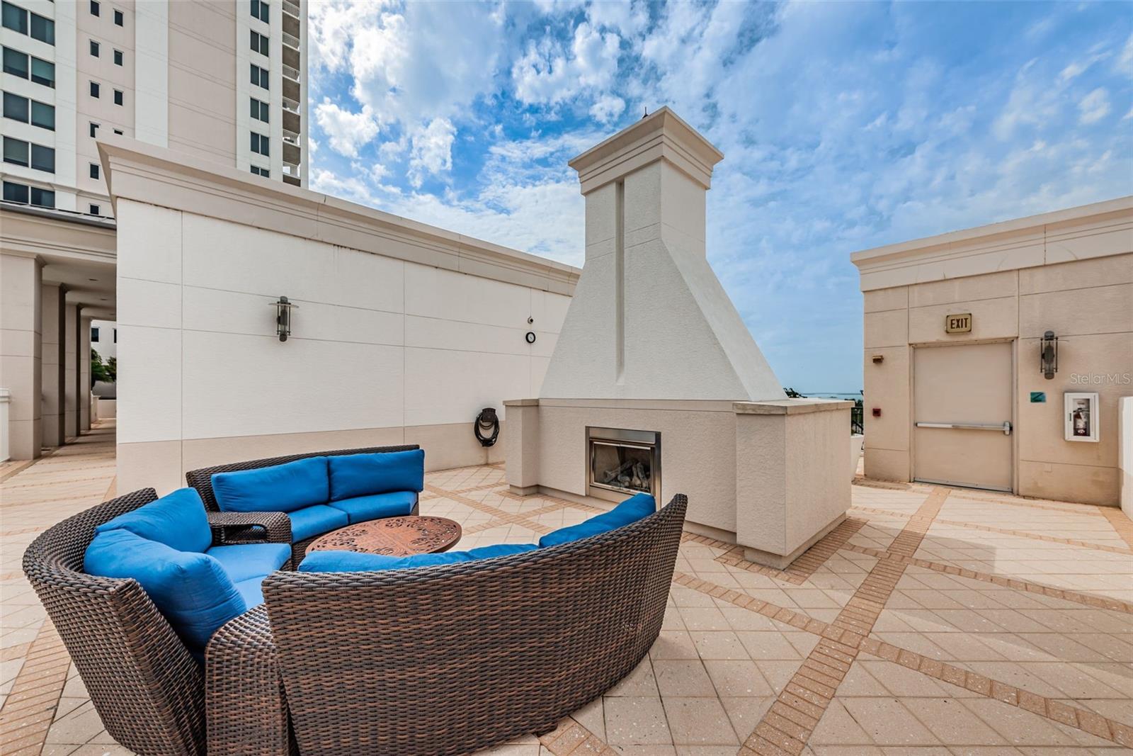 331 CLEVELAND ST #402, CLEARWATER, FL, 33755