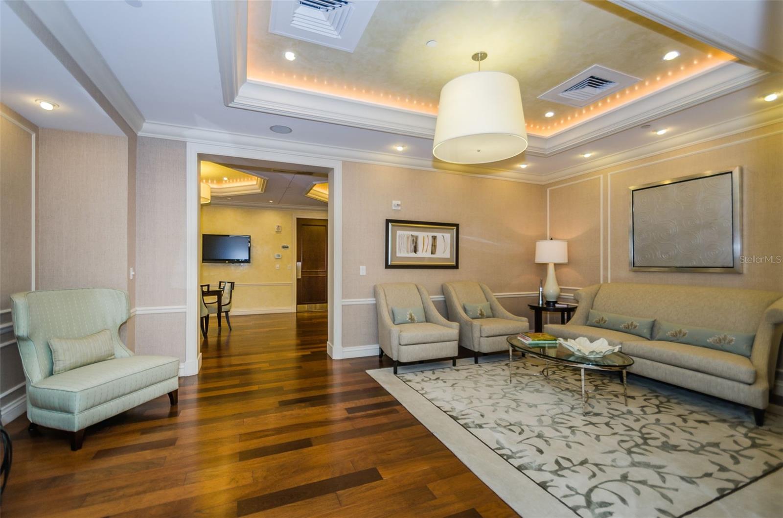 331 CLEVELAND ST #402, CLEARWATER, FL, 33755