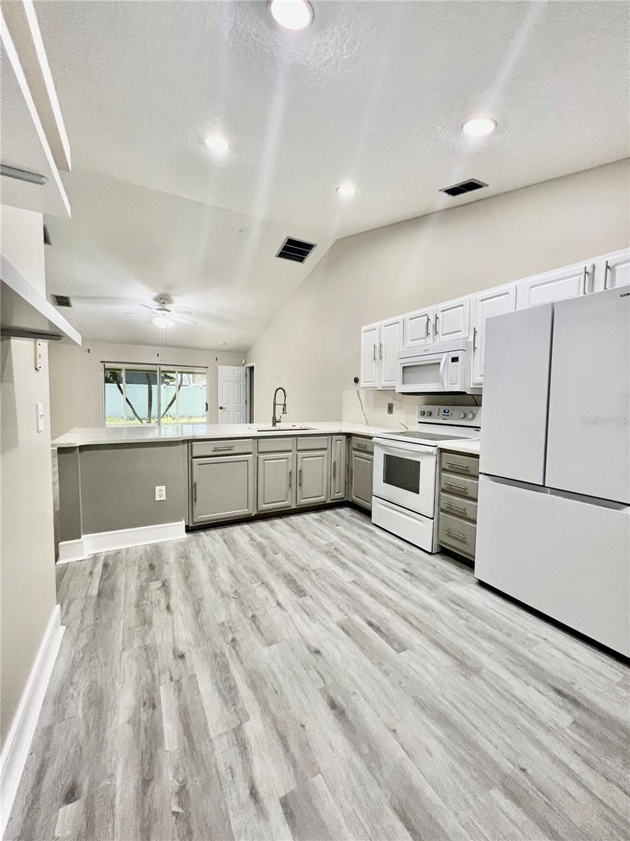 10731 FLYCAST CIR, ORLANDO, FL, 32825