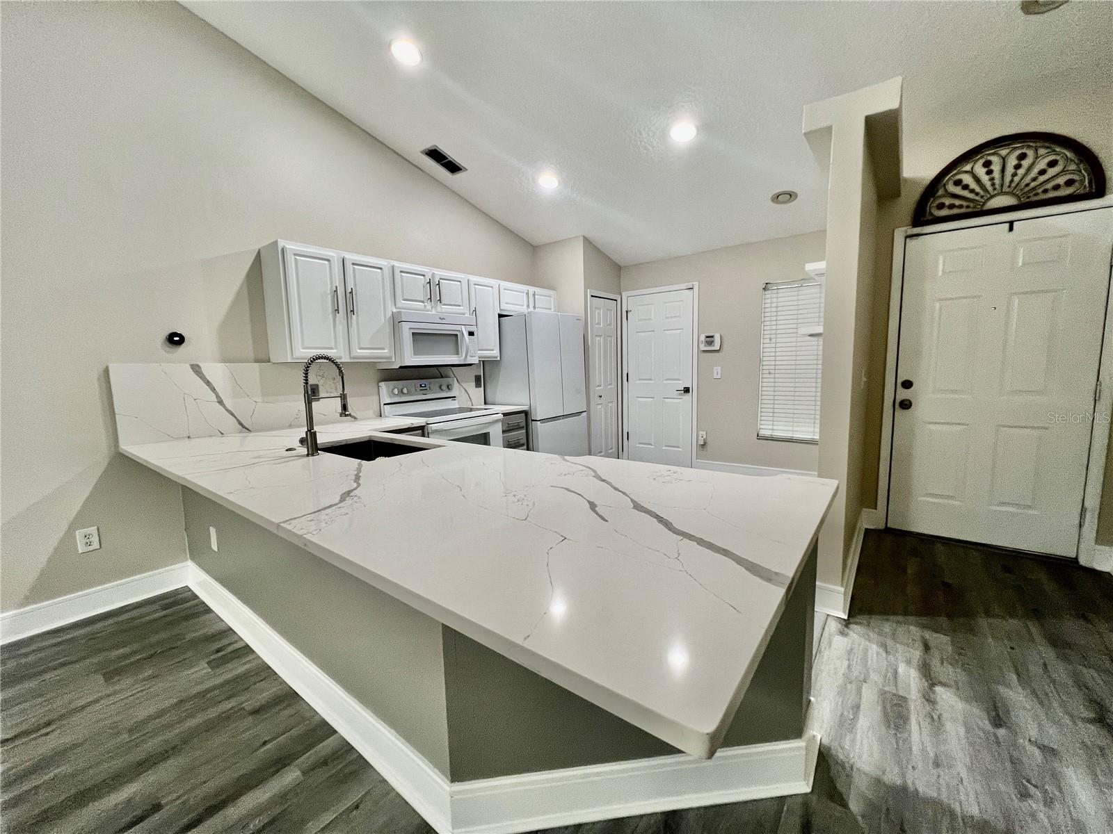 10731 FLYCAST CIR, ORLANDO, FL, 32825