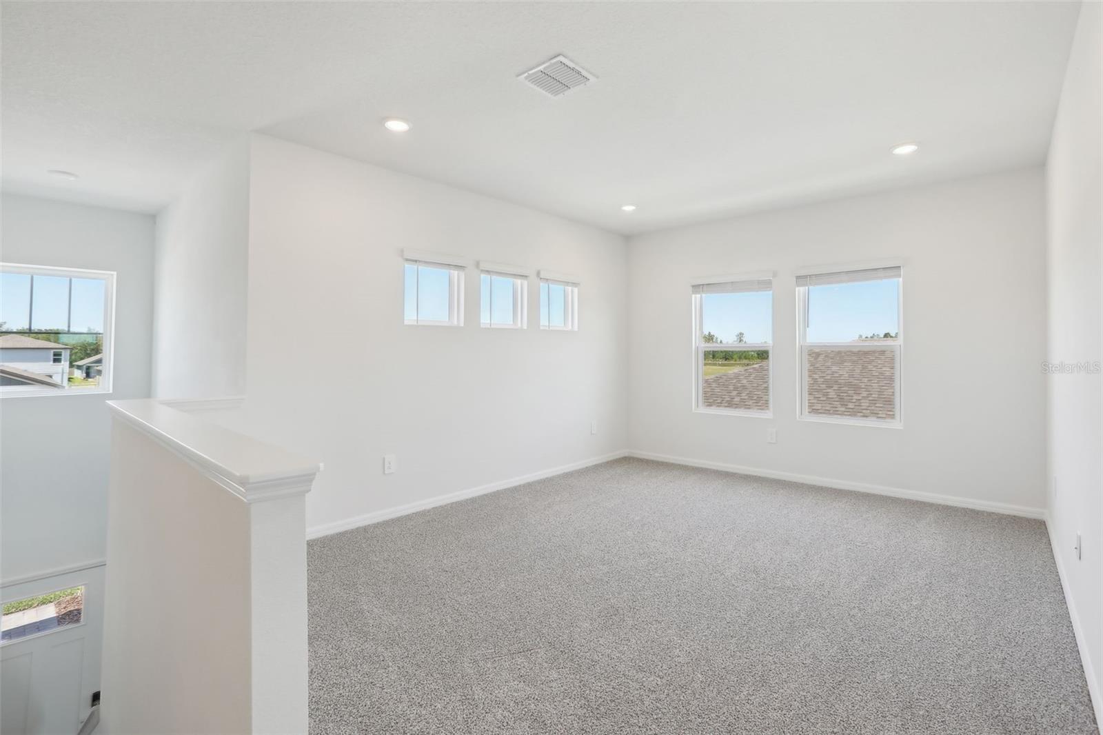 1878 DRAUGHTON DR, ZEPHYRHILLS, FL, 33541