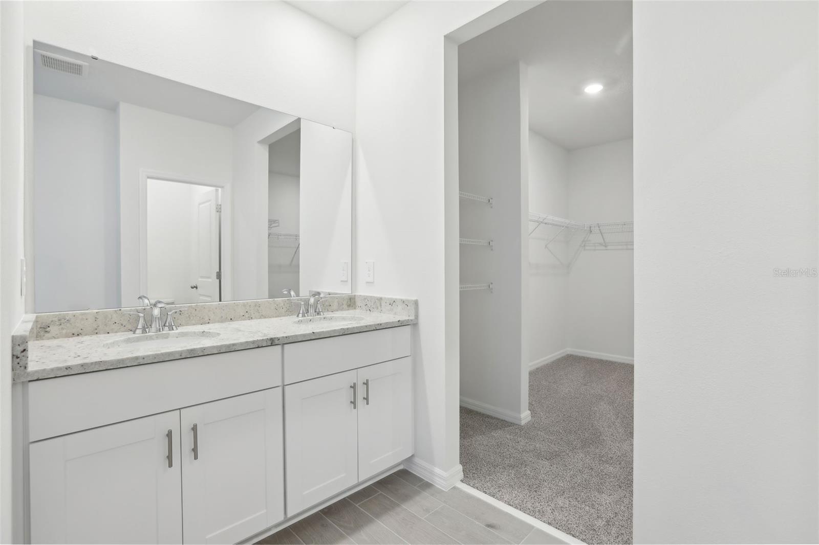 1878 DRAUGHTON DR, ZEPHYRHILLS, FL, 33541