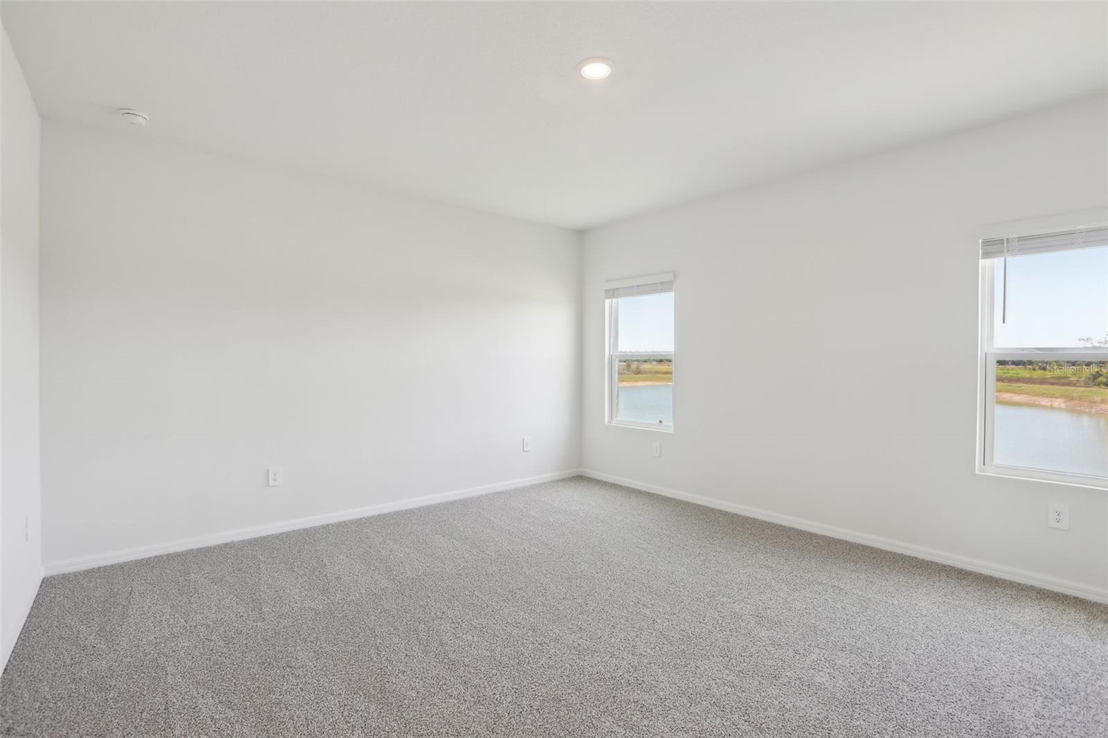 1878 DRAUGHTON DR, ZEPHYRHILLS, FL, 33541