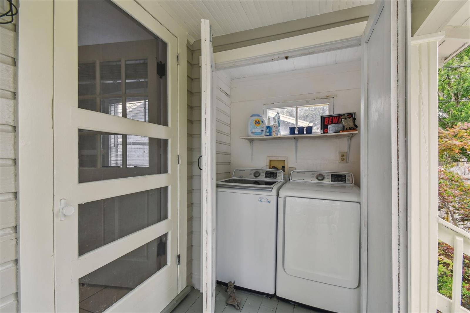 705 E CARACAS ST, TAMPA, FL, 33603