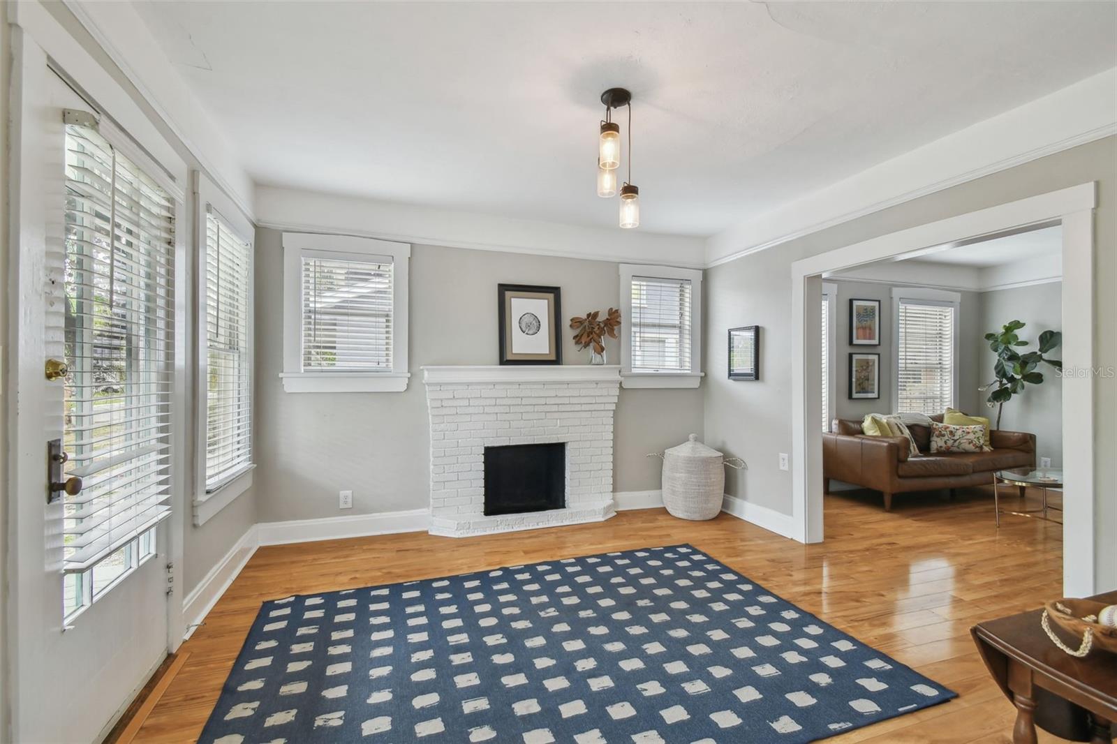 705 E CARACAS ST, TAMPA, FL, 33603