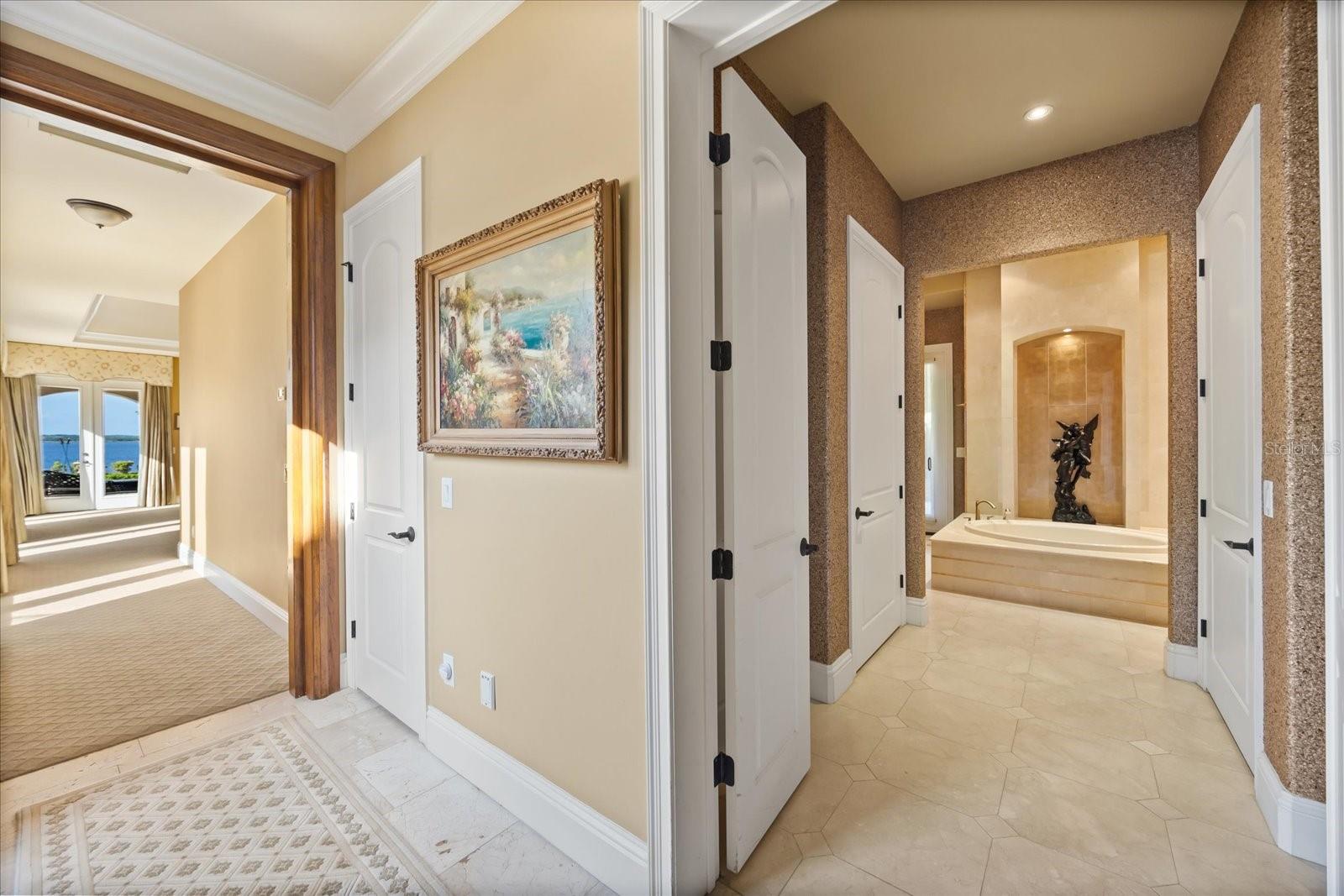 O6298615 Property Photo