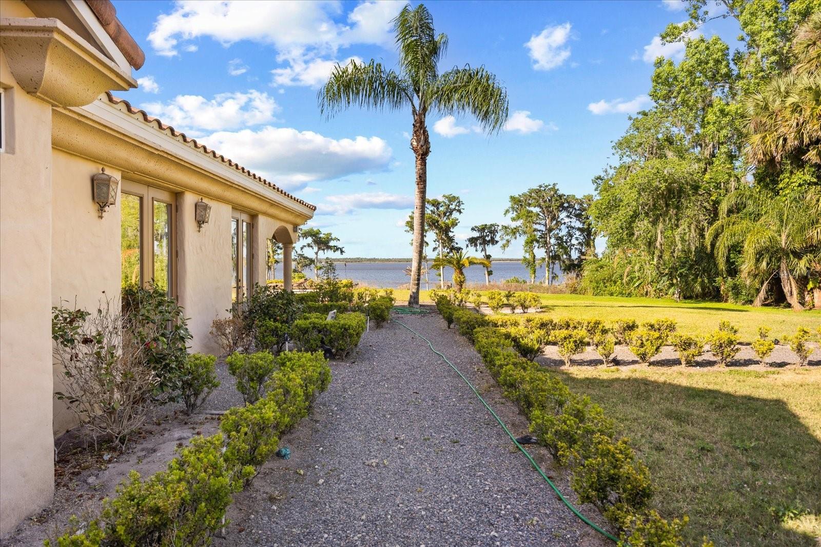 O6298615 Property Photo