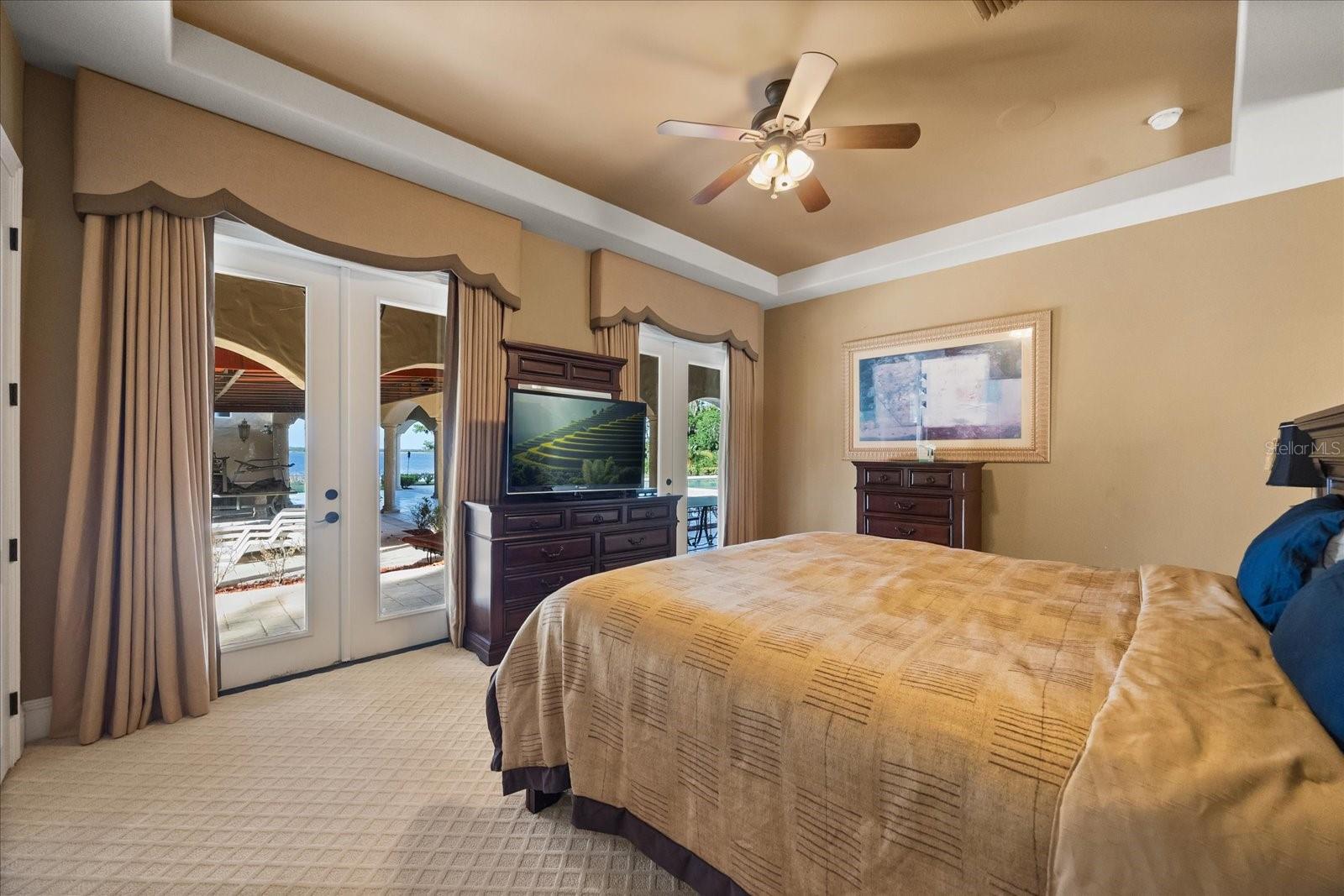 O6298615 Property Photo