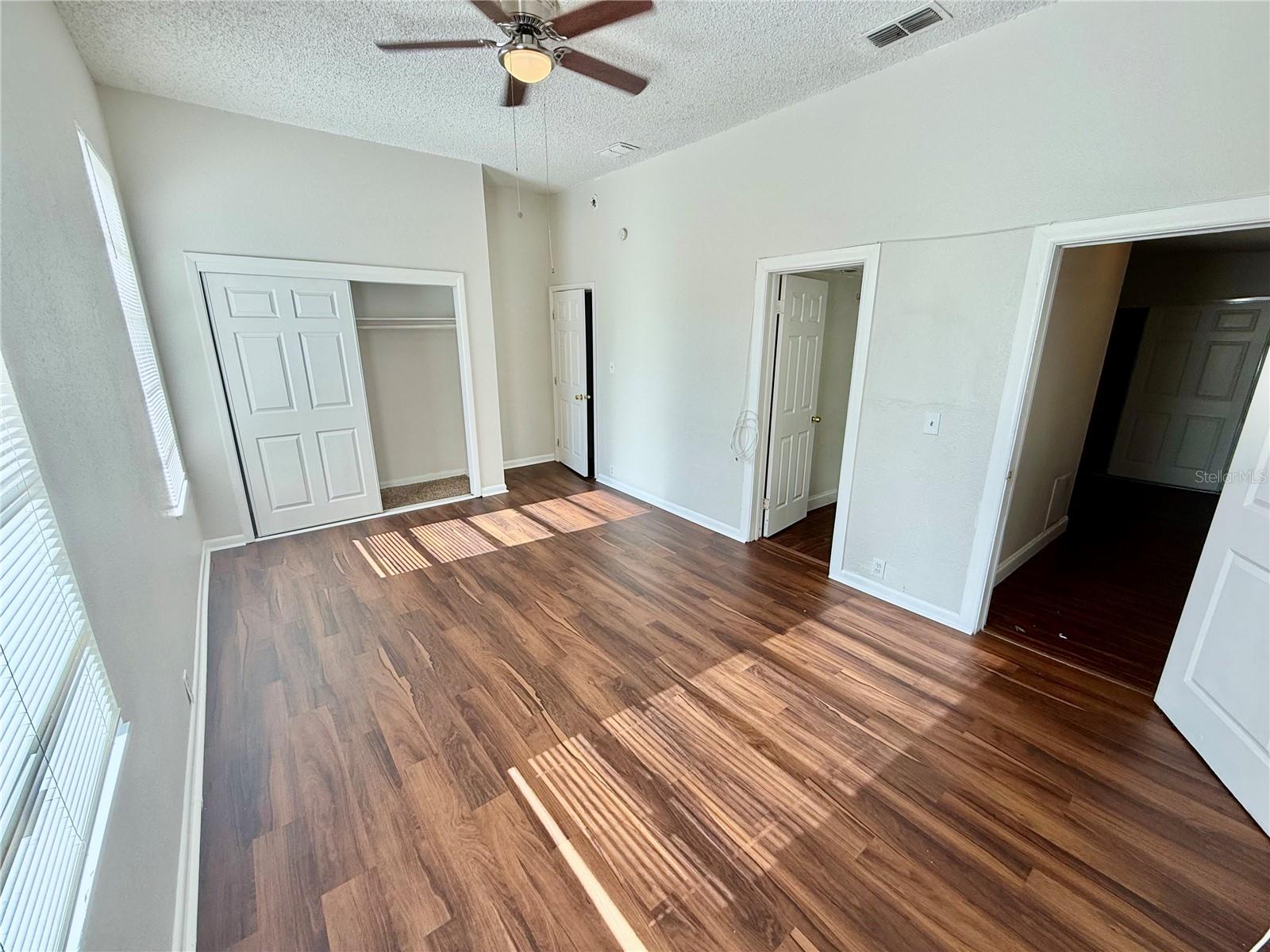 2702 E 19TH AVE, TAMPA, FL, 33605