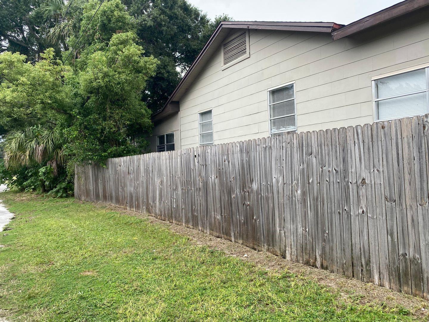 2702 E 19TH AVE, TAMPA, FL, 33605