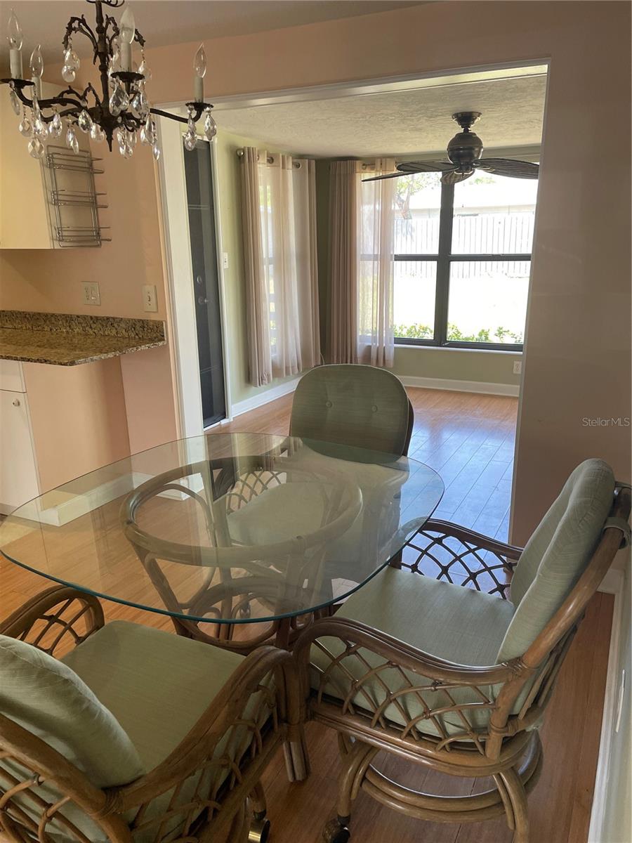 2015 BAYSHORE GARDENS PKWY, BRADENTON, FL, 34207