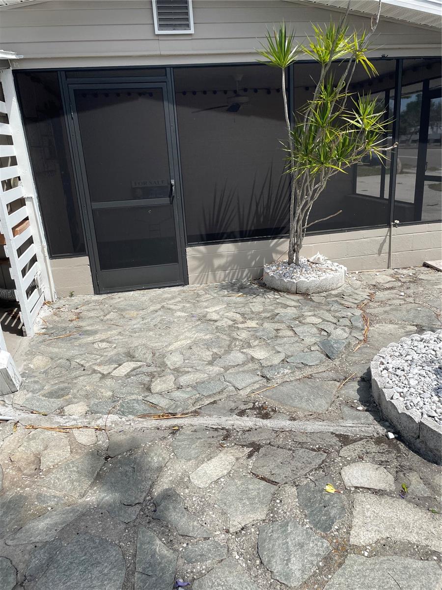 2015 BAYSHORE GARDENS PKWY, BRADENTON, FL, 34207