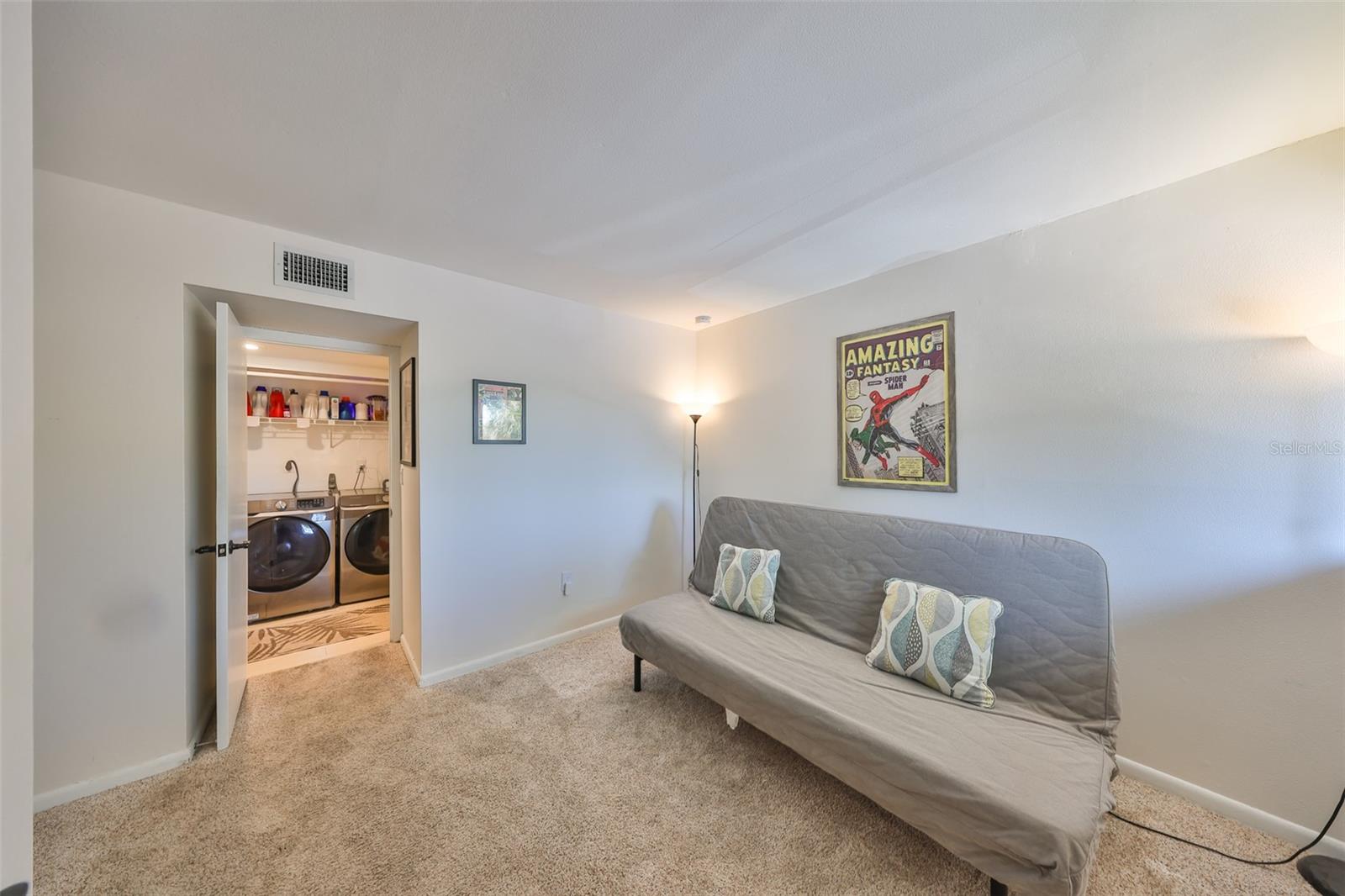 880 S VILLAGE DR N #202, ST PETERSBURG, FL, 33716