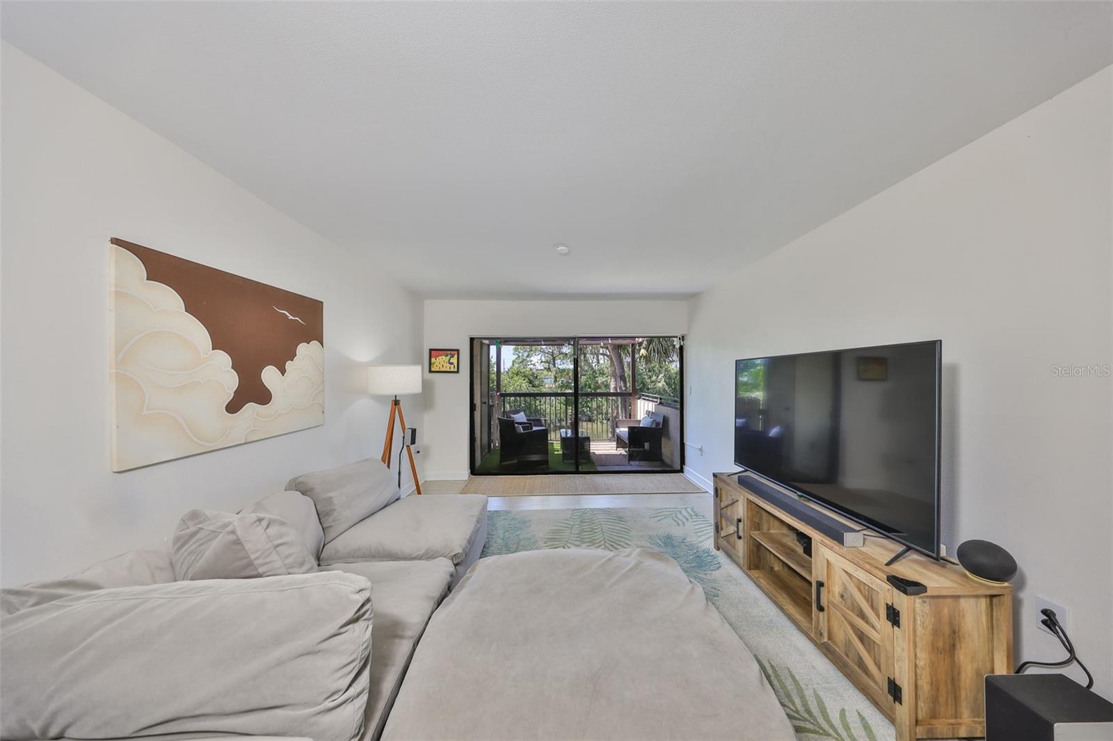 880 S VILLAGE DR N #202, ST PETERSBURG, FL, 33716