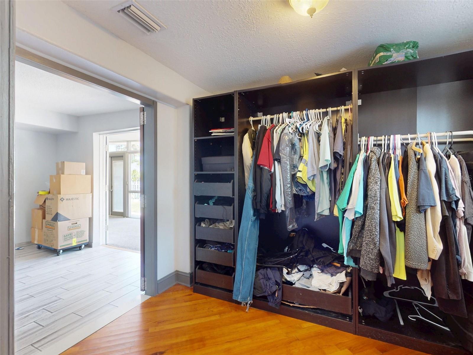650 S PINE ST, NEW SMYRNA BEACH, FL, 32169