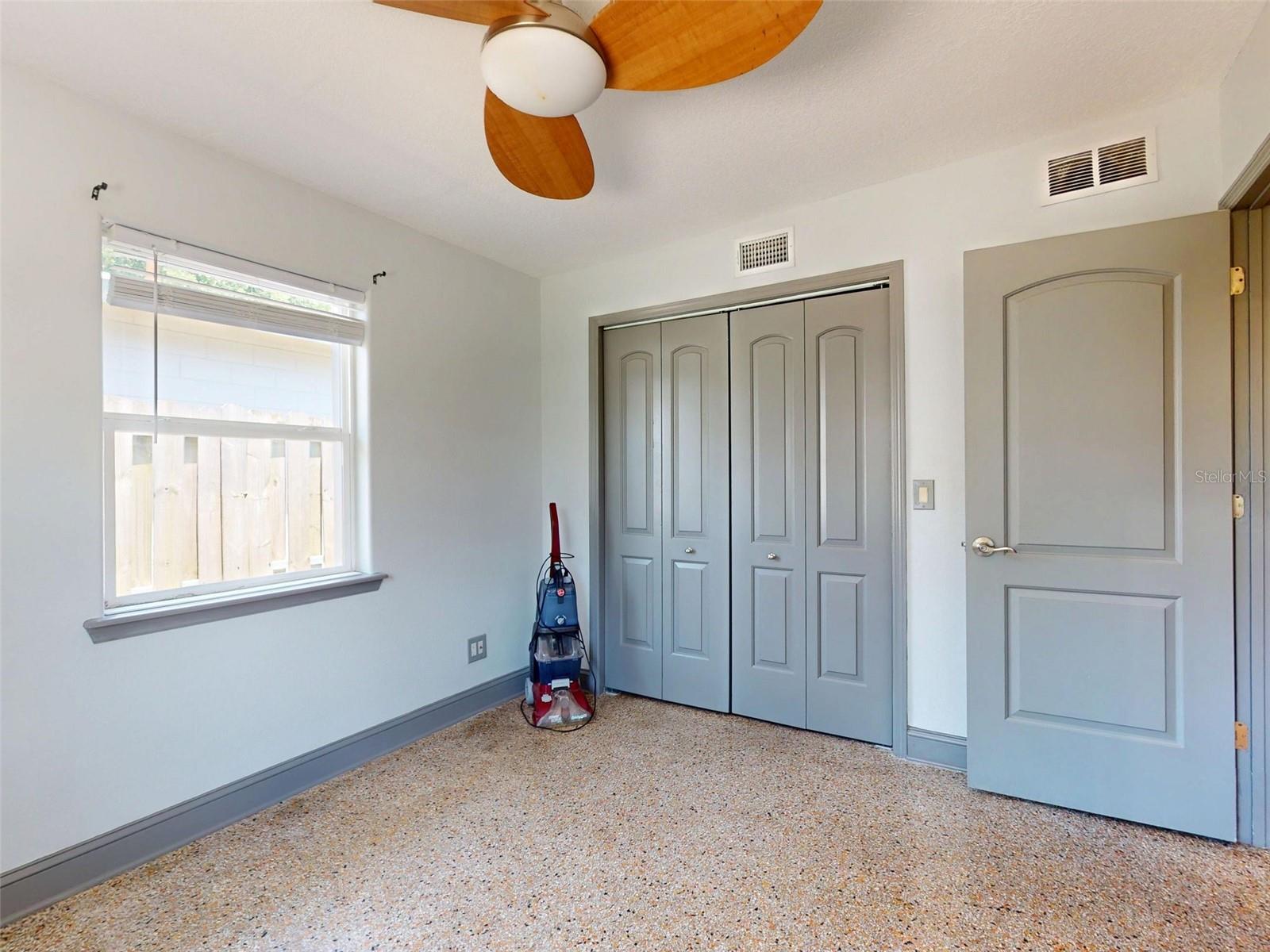 650 S PINE ST, NEW SMYRNA BEACH, FL, 32169