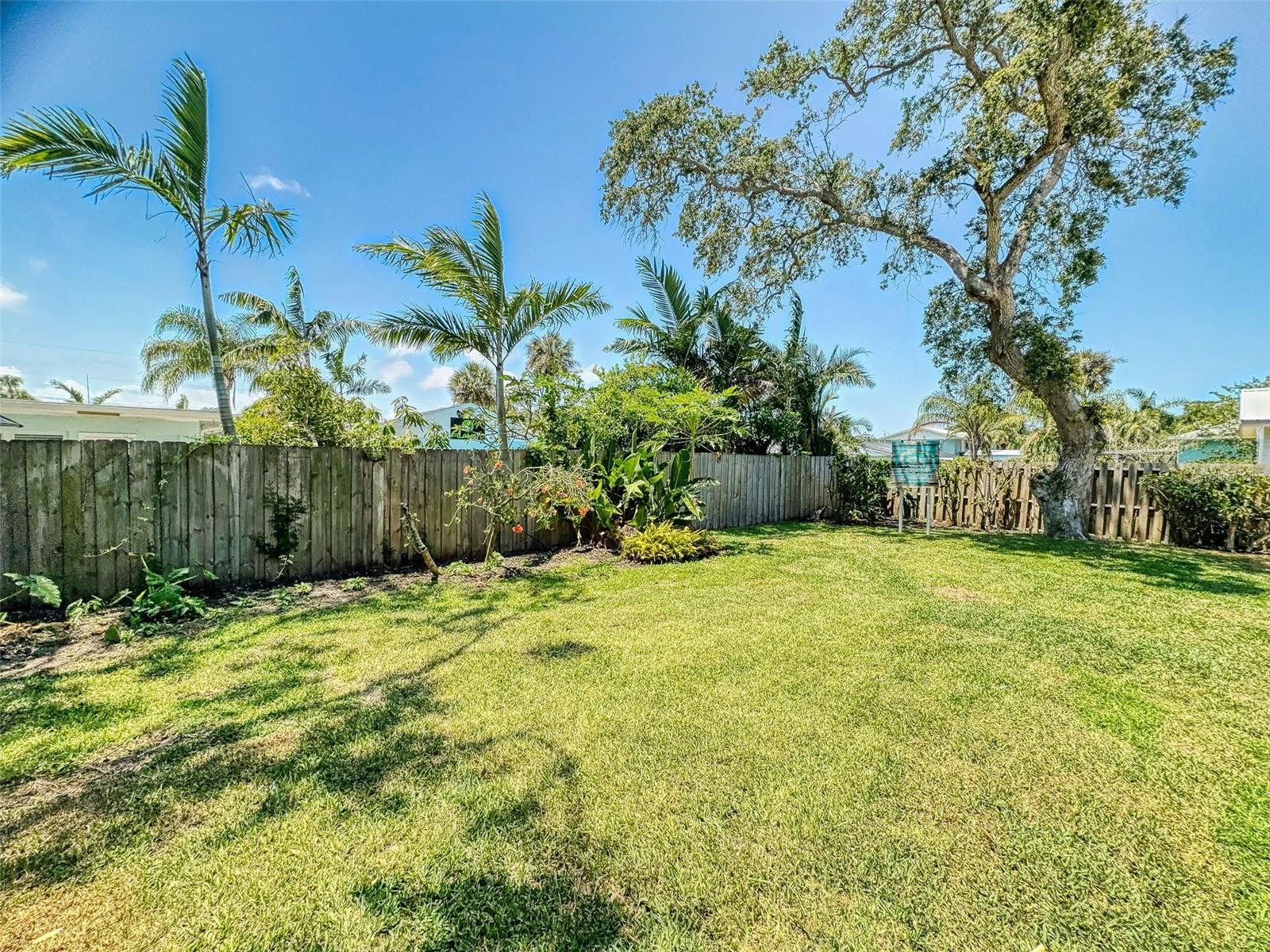 650 S PINE ST, NEW SMYRNA BEACH, FL, 32169