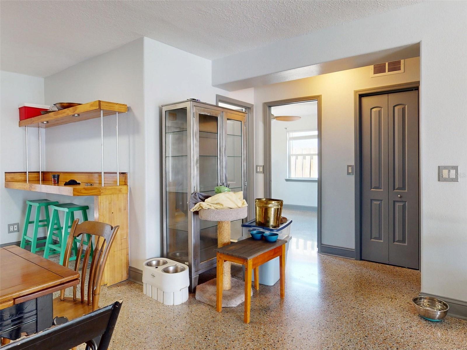 650 S PINE ST, NEW SMYRNA BEACH, FL, 32169