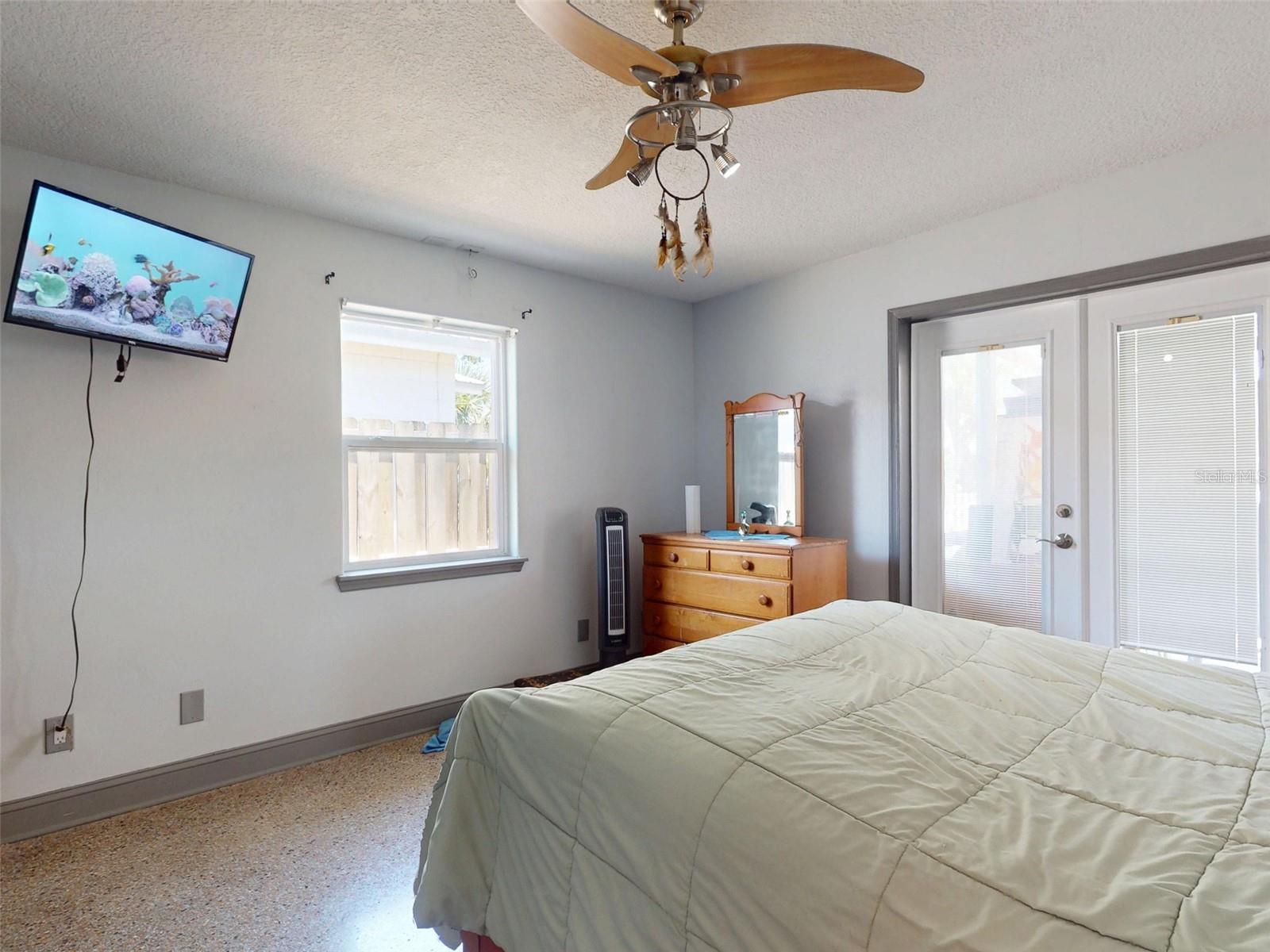 650 S PINE ST, NEW SMYRNA BEACH, FL, 32169