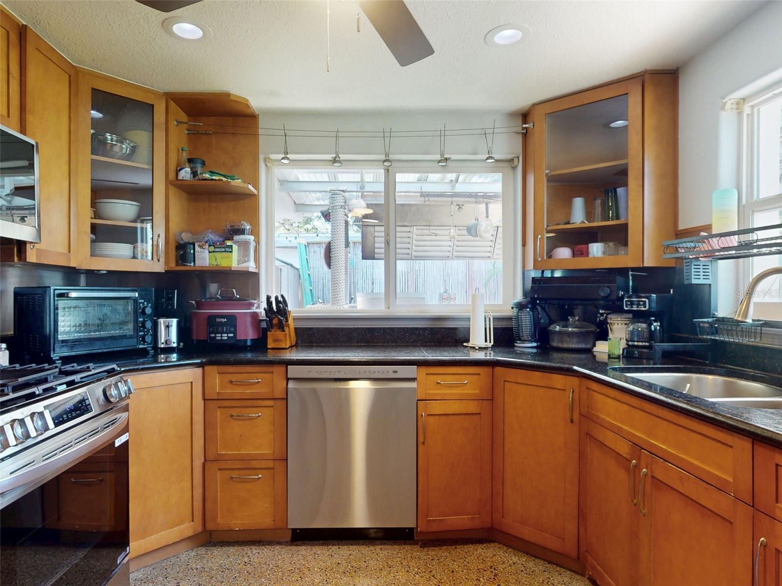 650 S PINE ST, NEW SMYRNA BEACH, FL, 32169